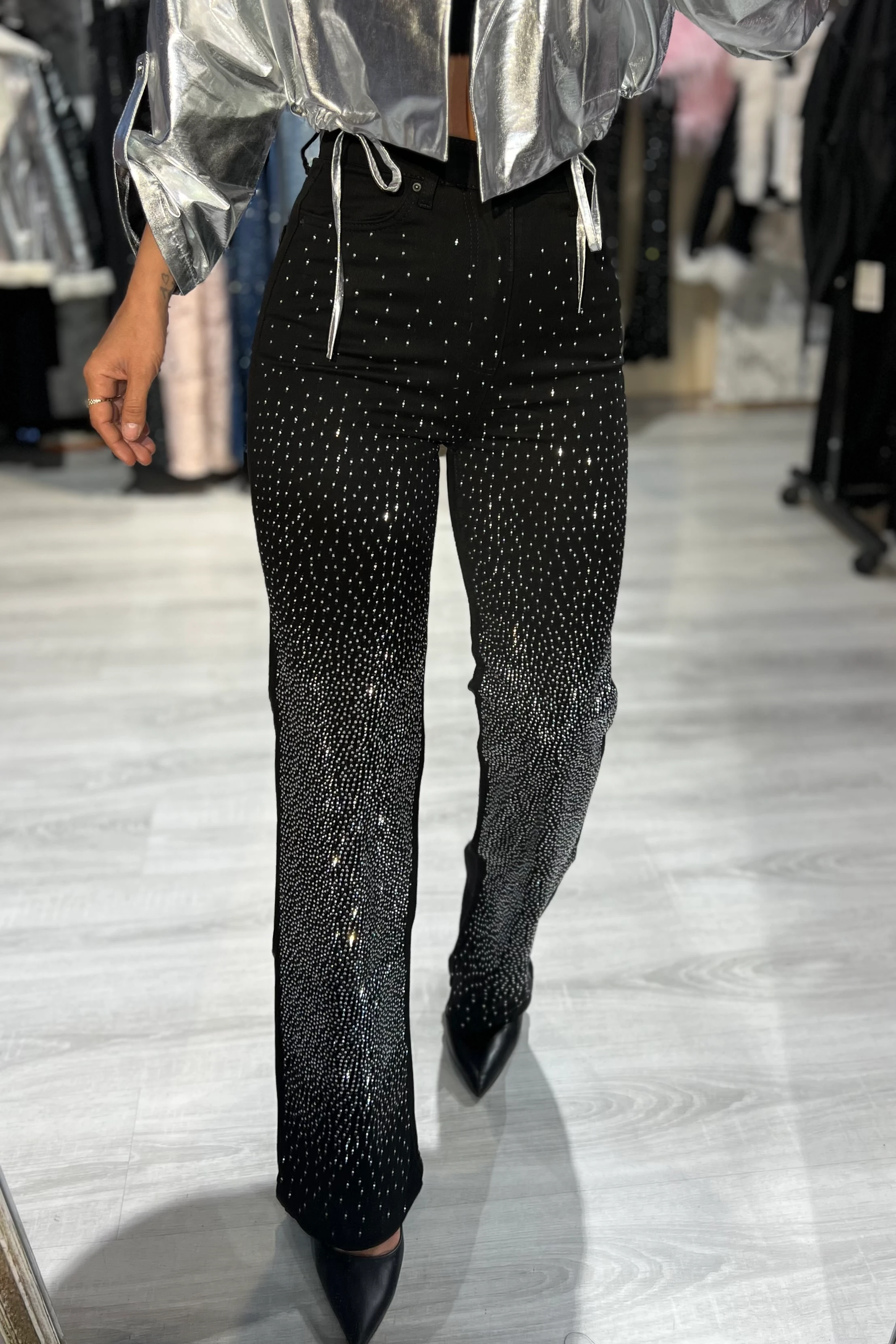 Glowline Straight Fit Taşlı Jean Pantolon 