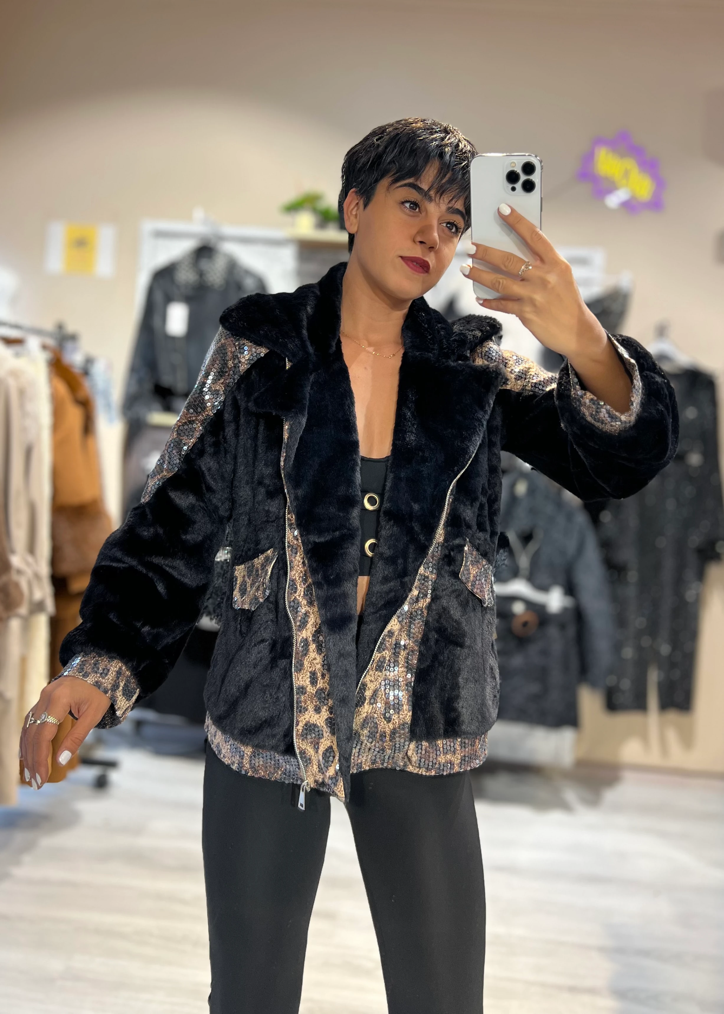 PulPayet Leopar Desenli Peluş Mont 