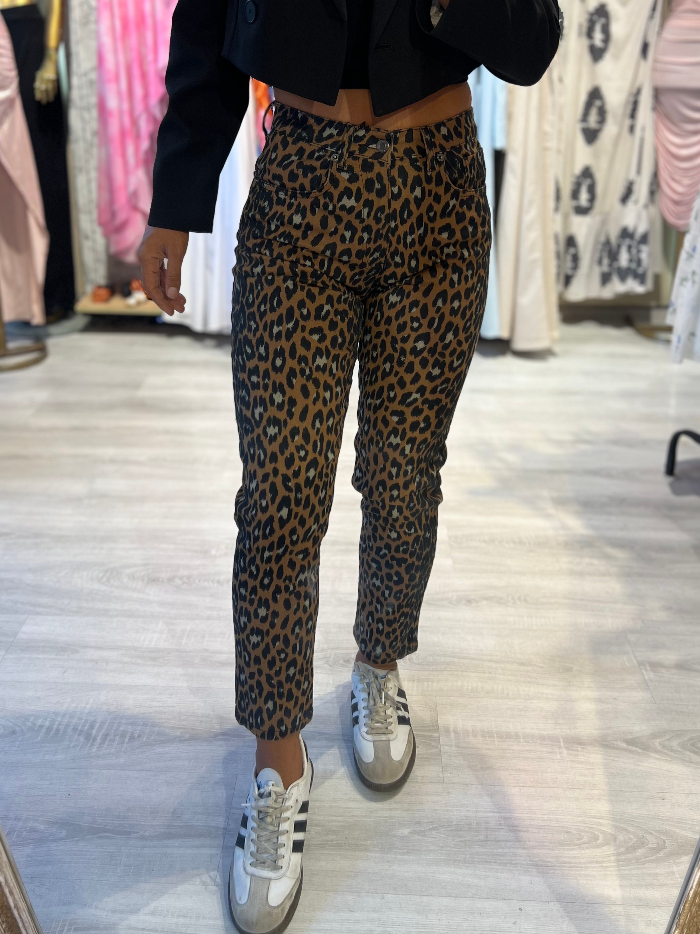 Leopar Desenli Mom Fit Jean Pantolon