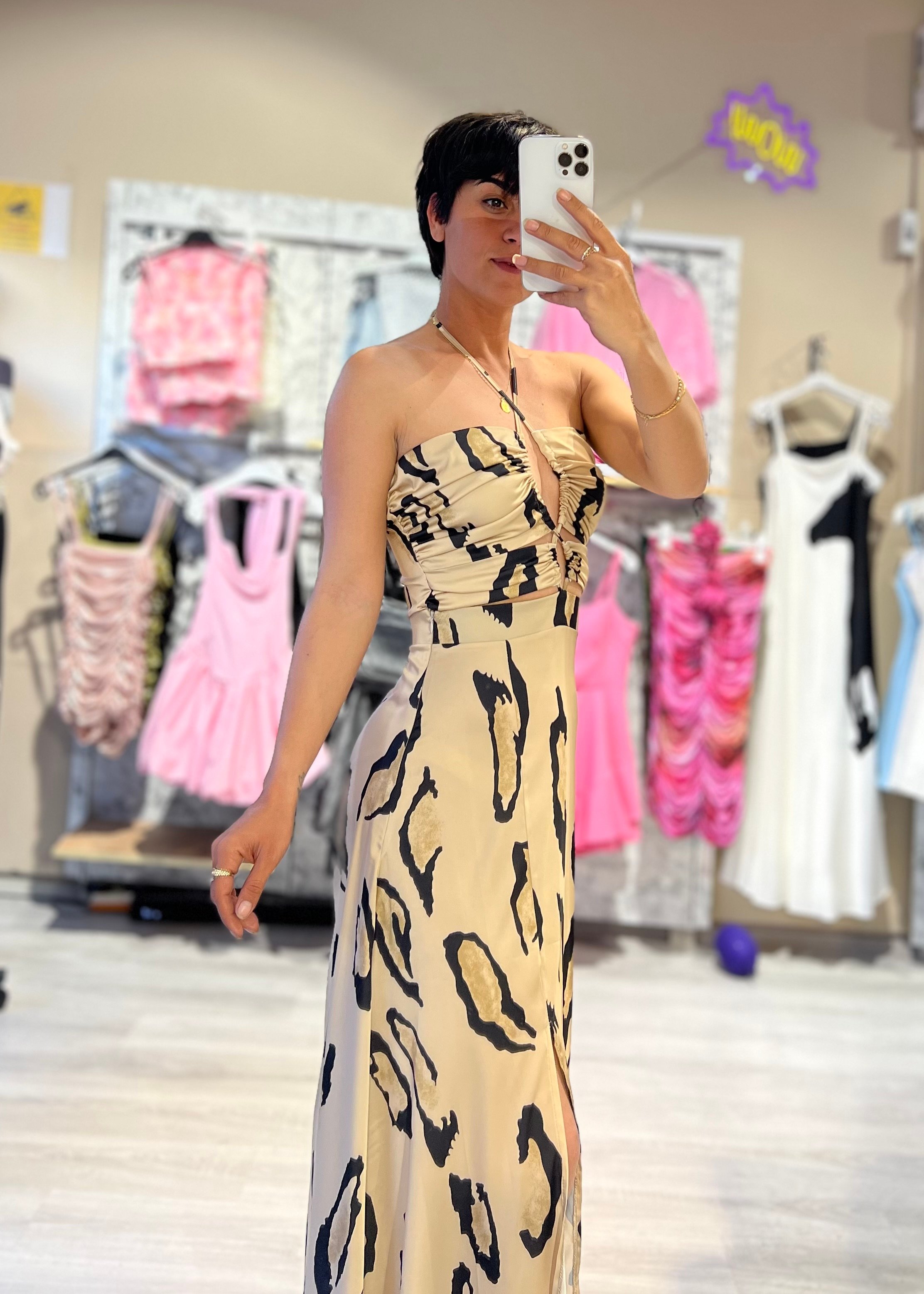 Saten Yırtmaçlı Tasarım Maxi Boy Elbise