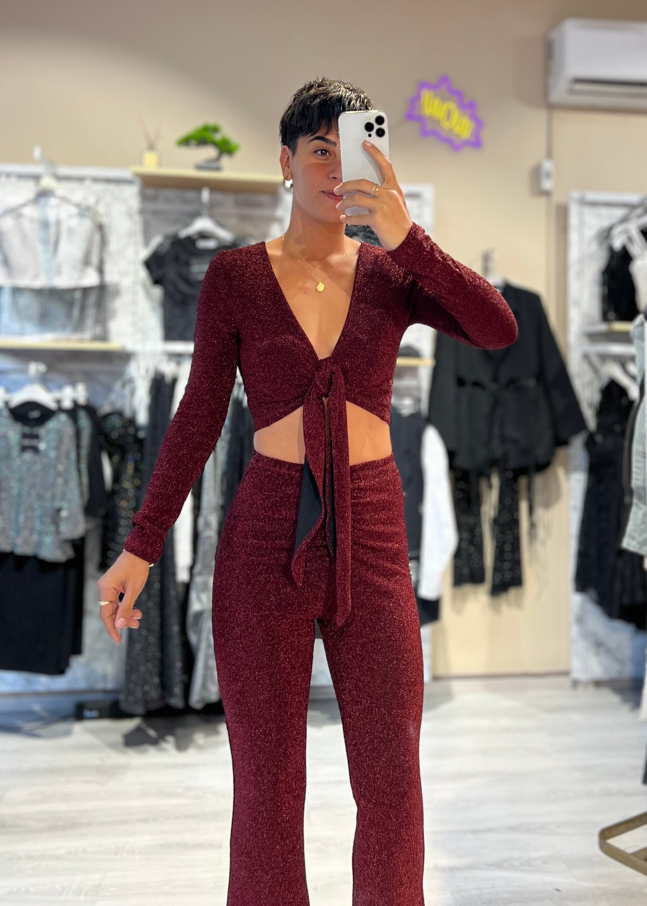 Parlak Bluz & İspanyol Paça Pantolon Takım