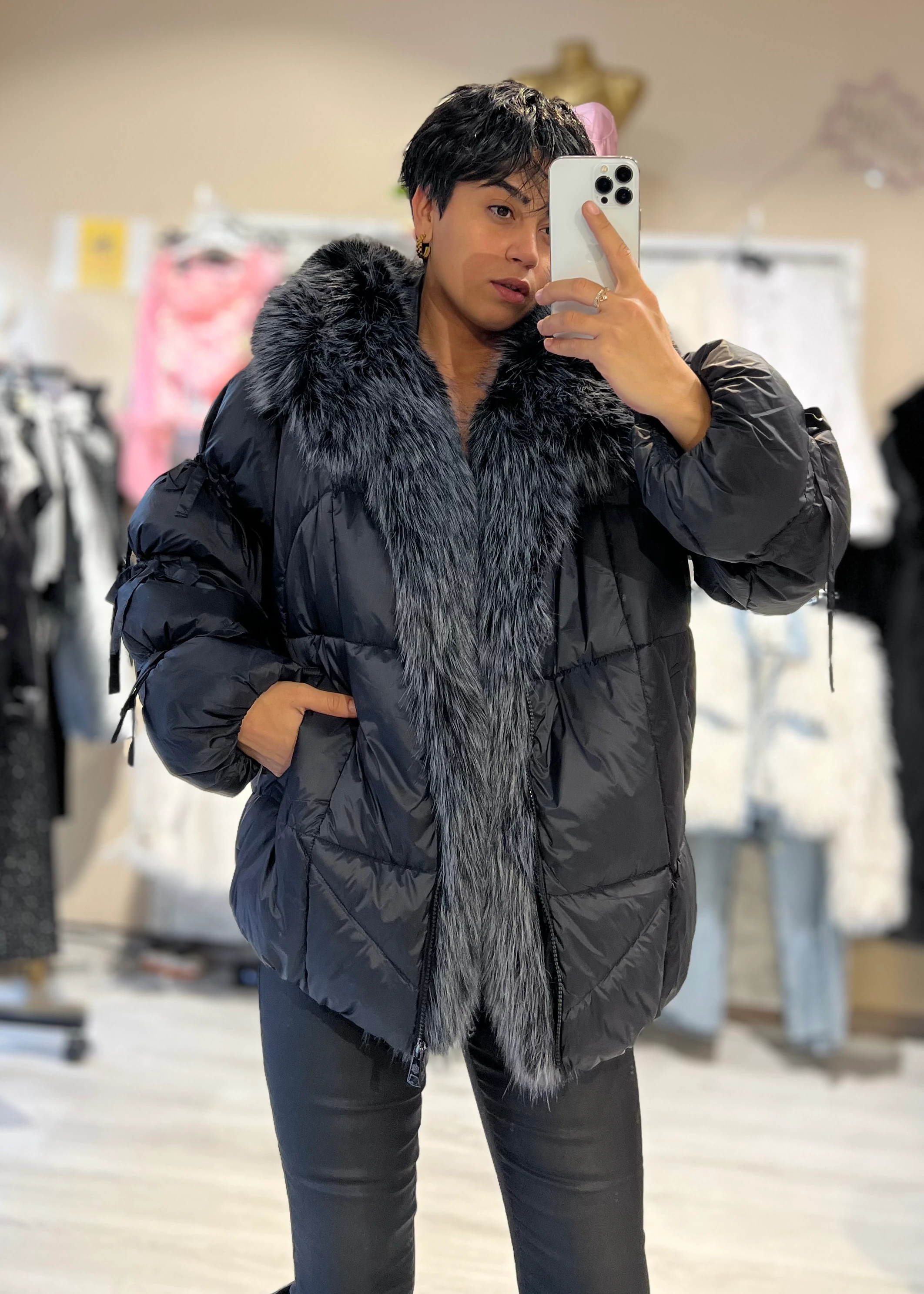 Kürk Yakası Çıkabilen Balon Kol Şişme Mont 