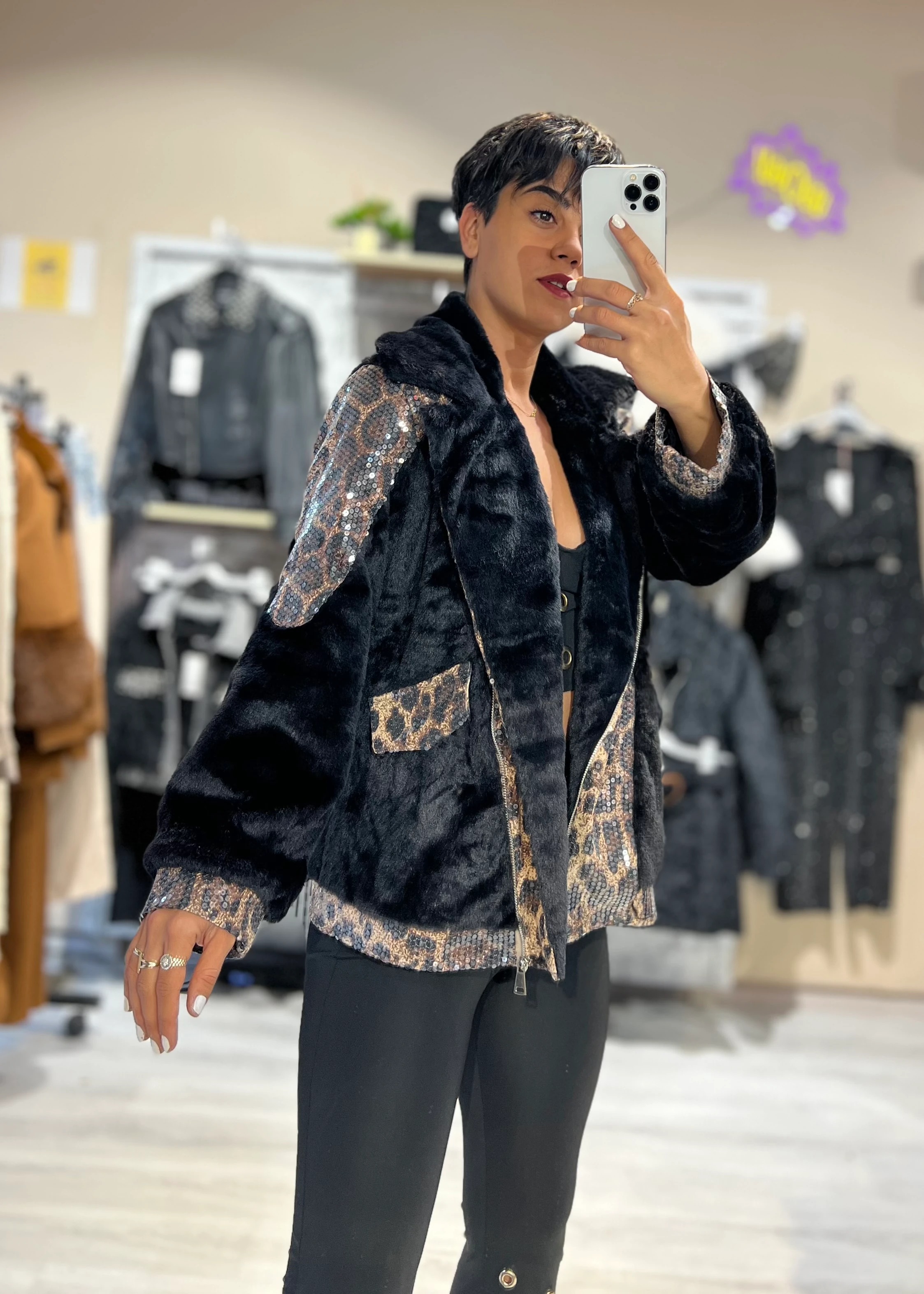 PulPayet Leopar Desenli Peluş Mont 