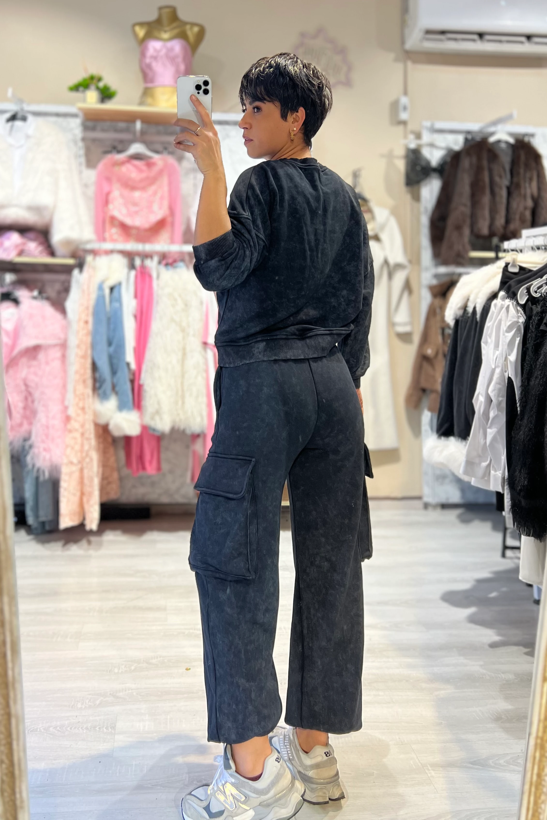 Siyah Yıkamalı 3’lü Kargo Cepli Eşofman Takımı 