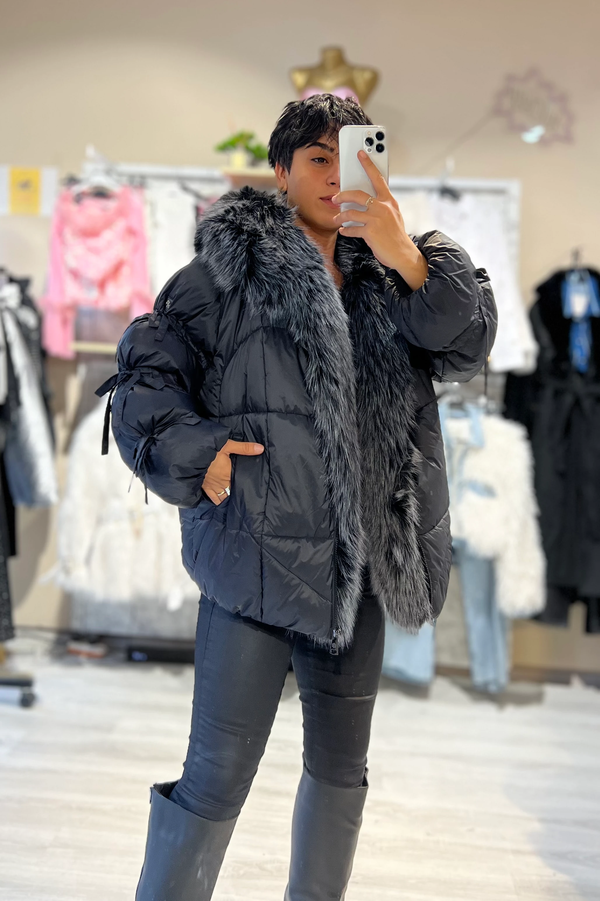 Kürk Yakası Çıkabilen Balon Kol Şişme Mont 