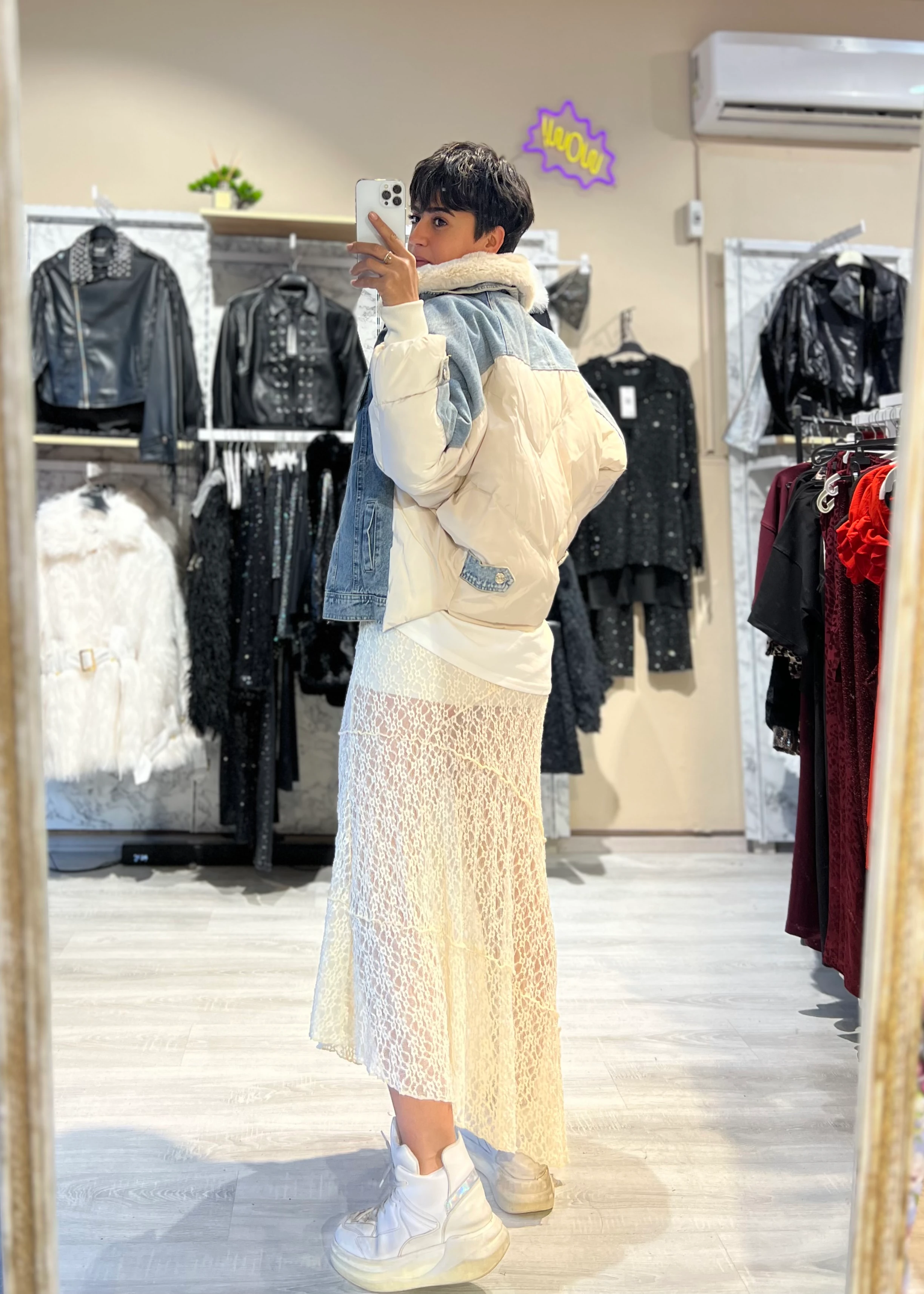 Özel Tasarım Denim Detaylı Şişme Mont