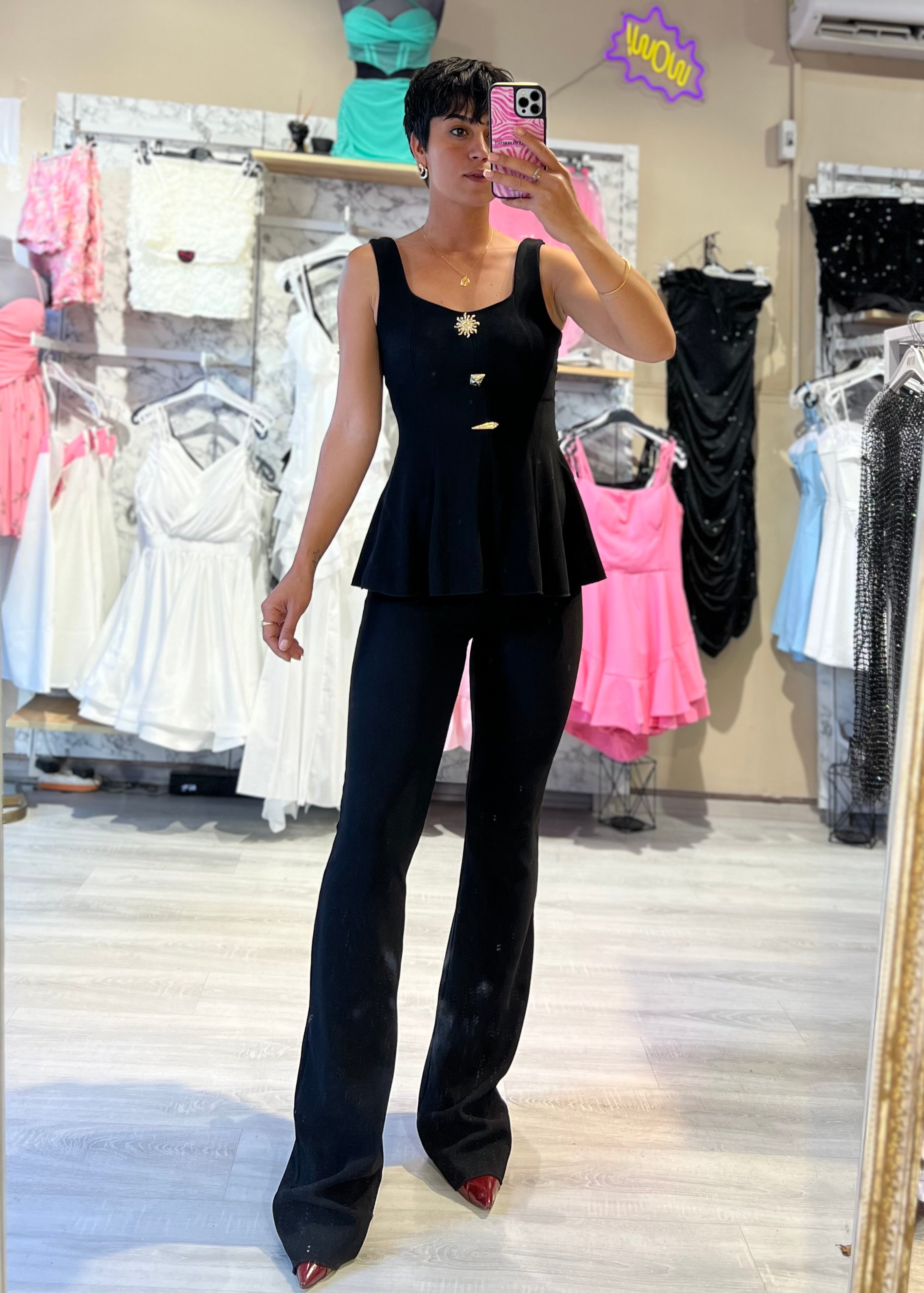 Kaşkorse Kumaş Aksesuarlı Bele Oturan Bluz & Pantolon Takım - SİYAH