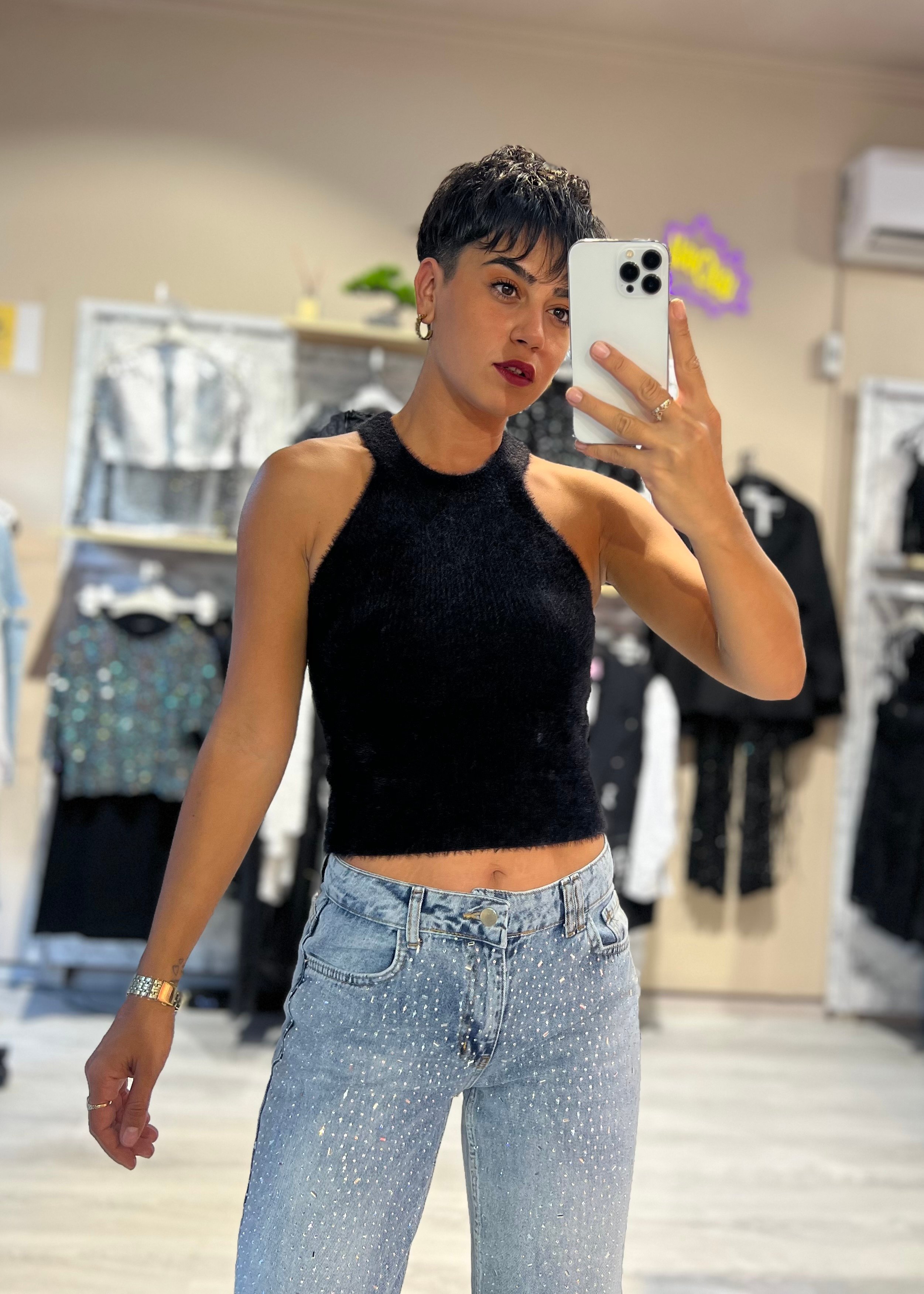 Halter Yaka Yumoş Bluz - SİYAH
