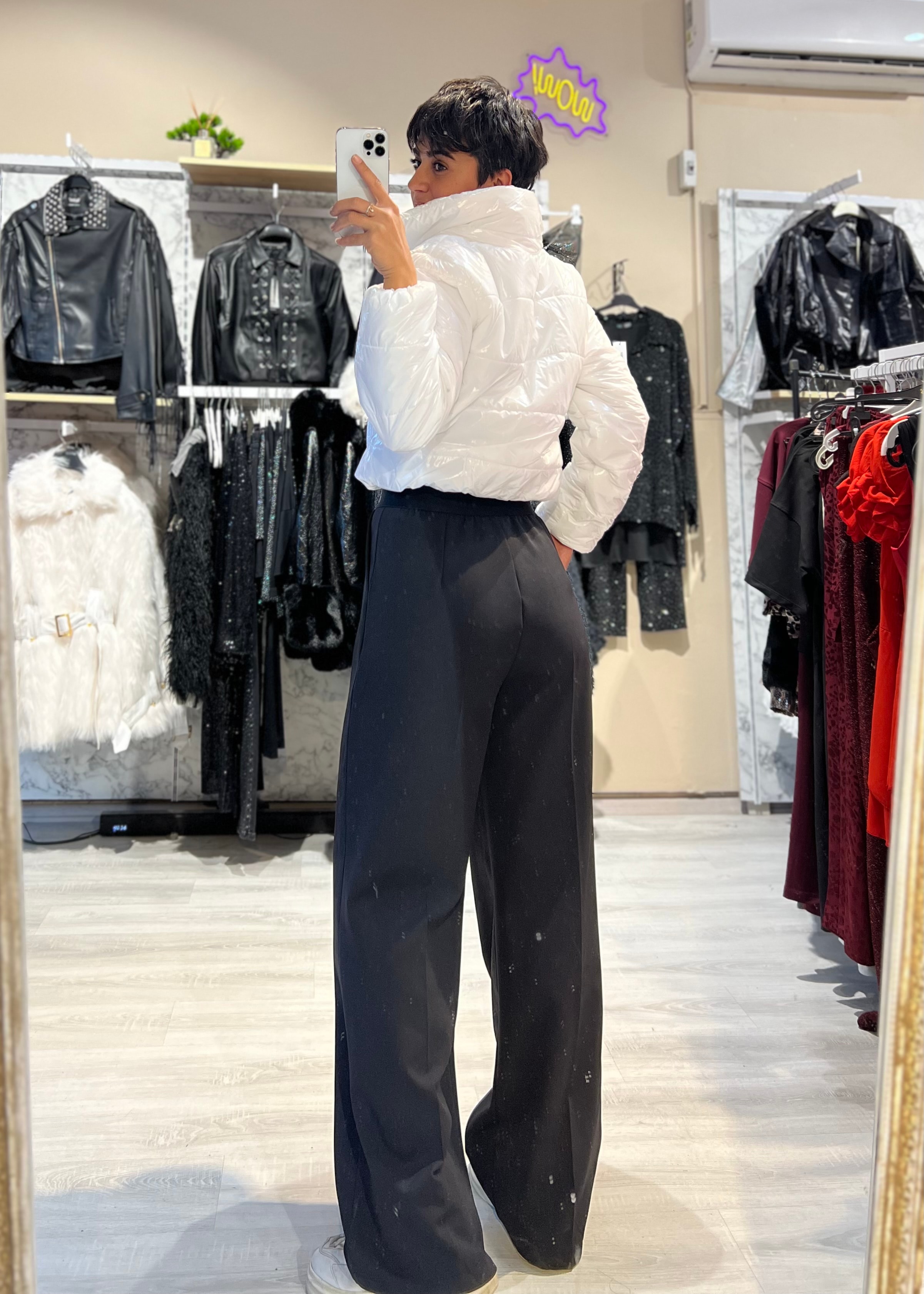 Parlak Dik Yaka Crop Şişme Mont