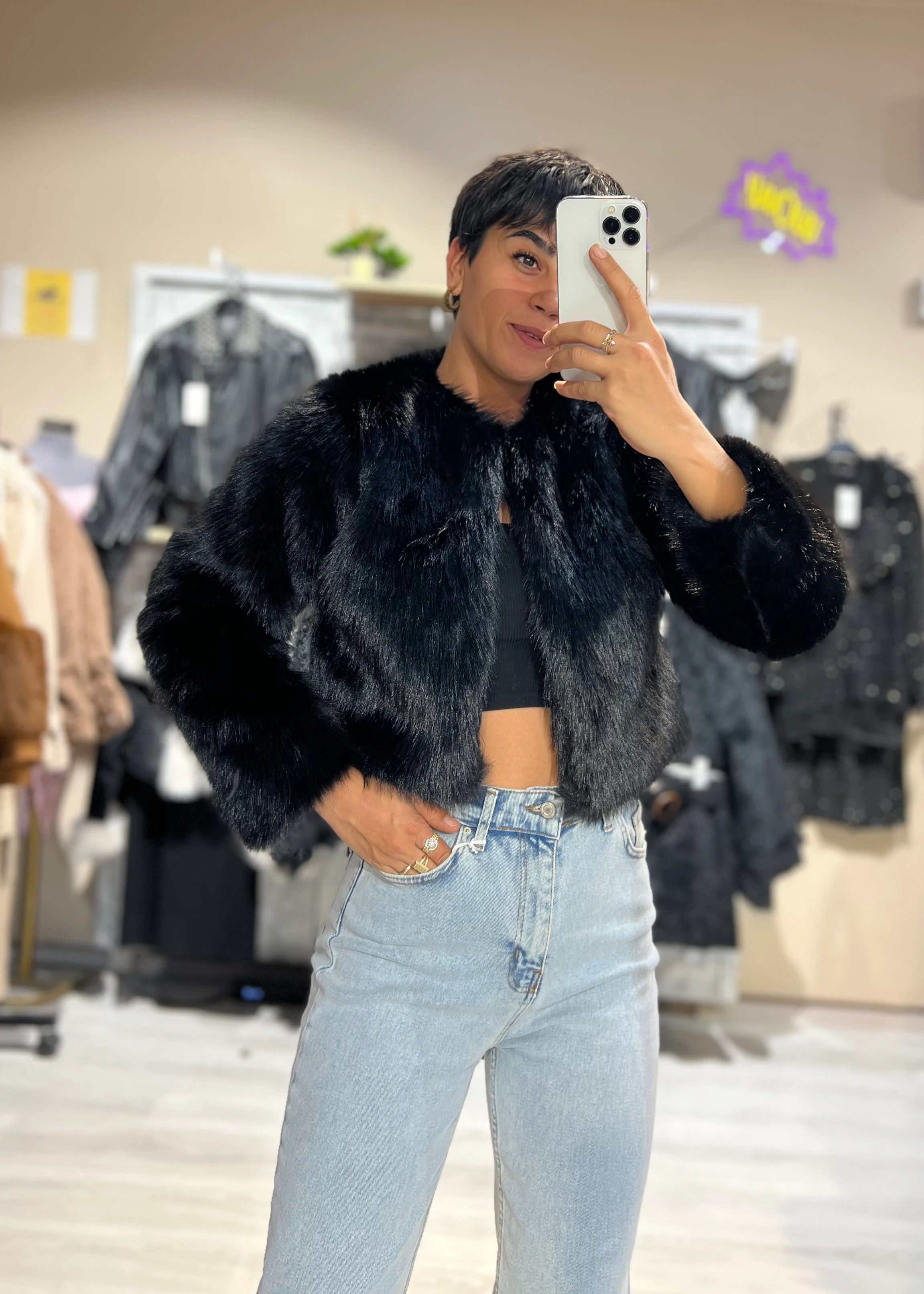 Marka Model Crop Kürk Mont - SİYAH