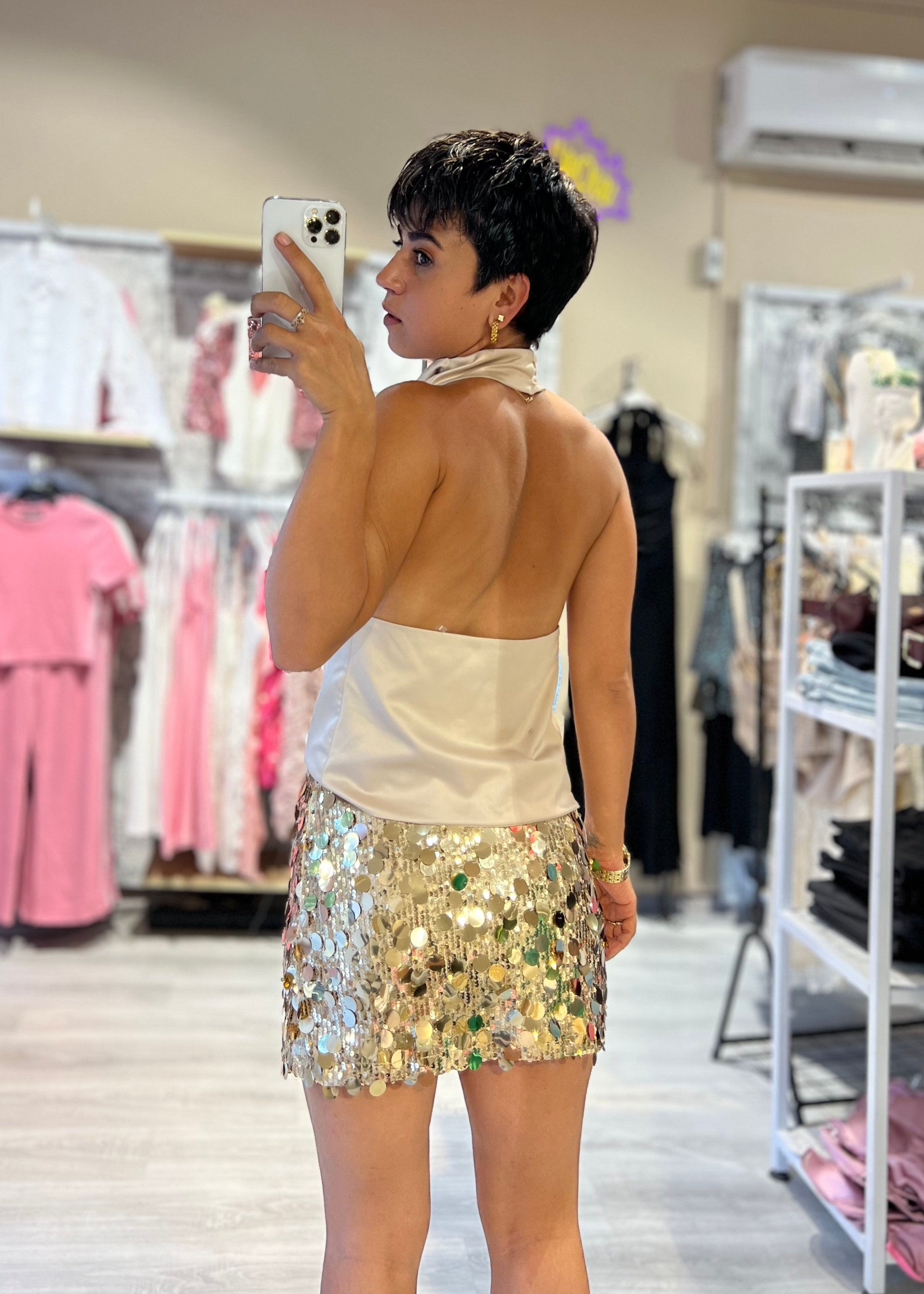 Saten Halter Yaka Sırt Dekolteli Bluz