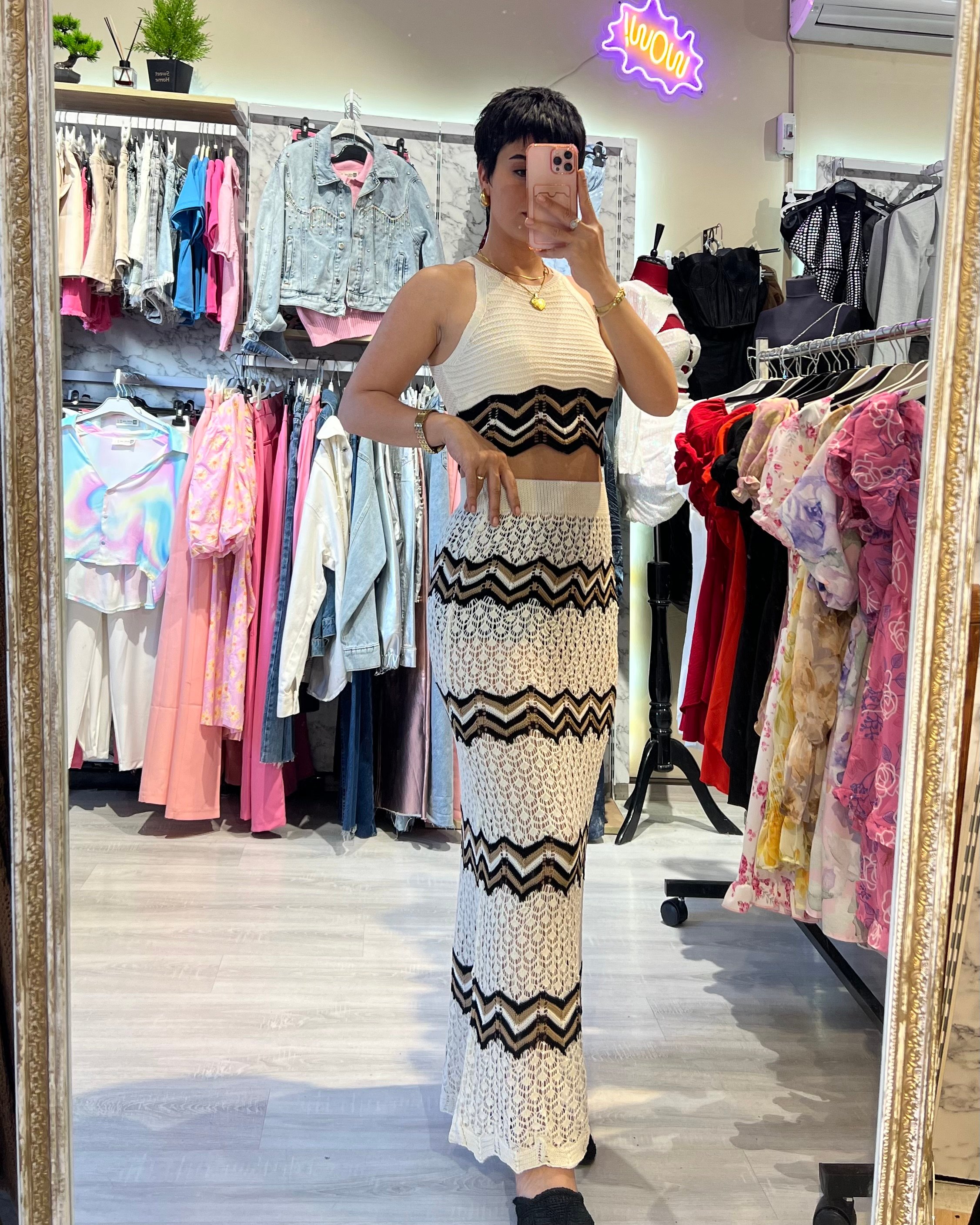 Marka Model Ajurlu Örme Triko Halter Yaka Crop & Etek Takım