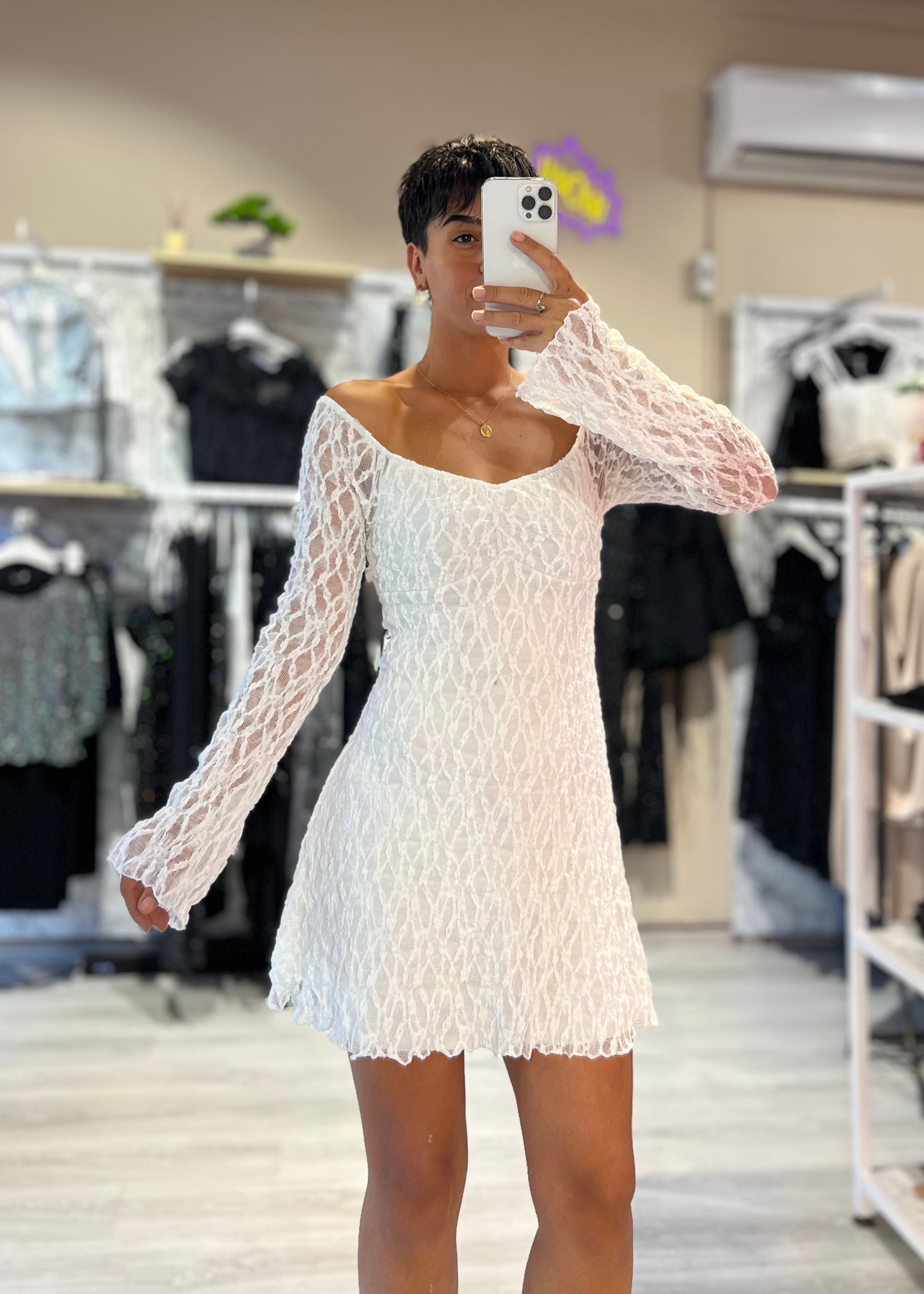 Dantel Madonna Yaka Elegance Elbise - BEYAZ