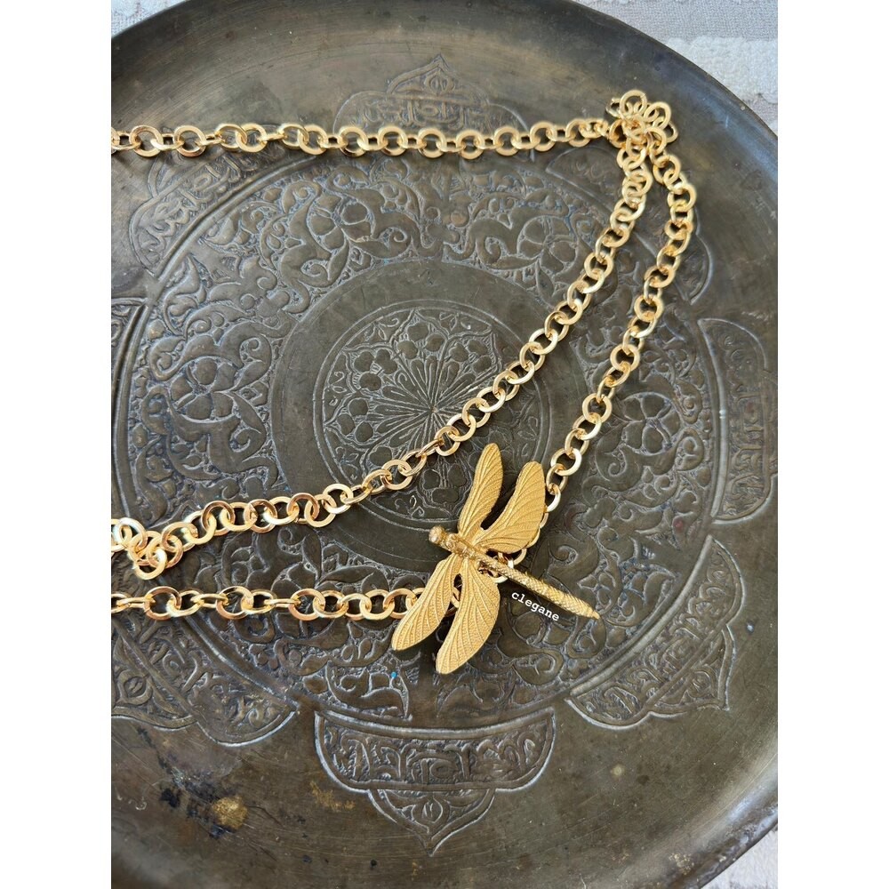 Dragonfly belt