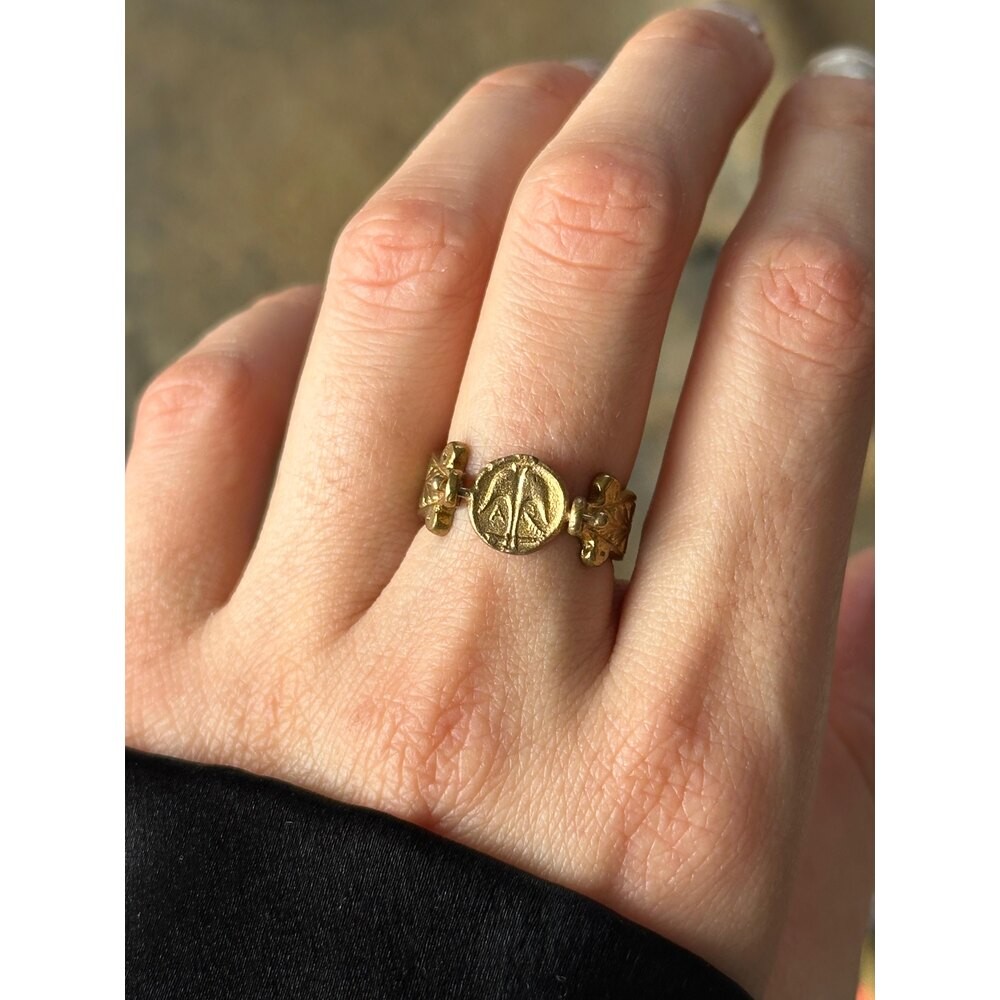 Medusa Medallion