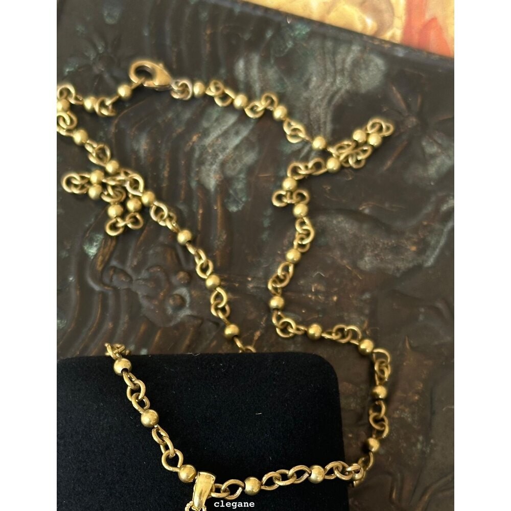 Handcrafted King Chain