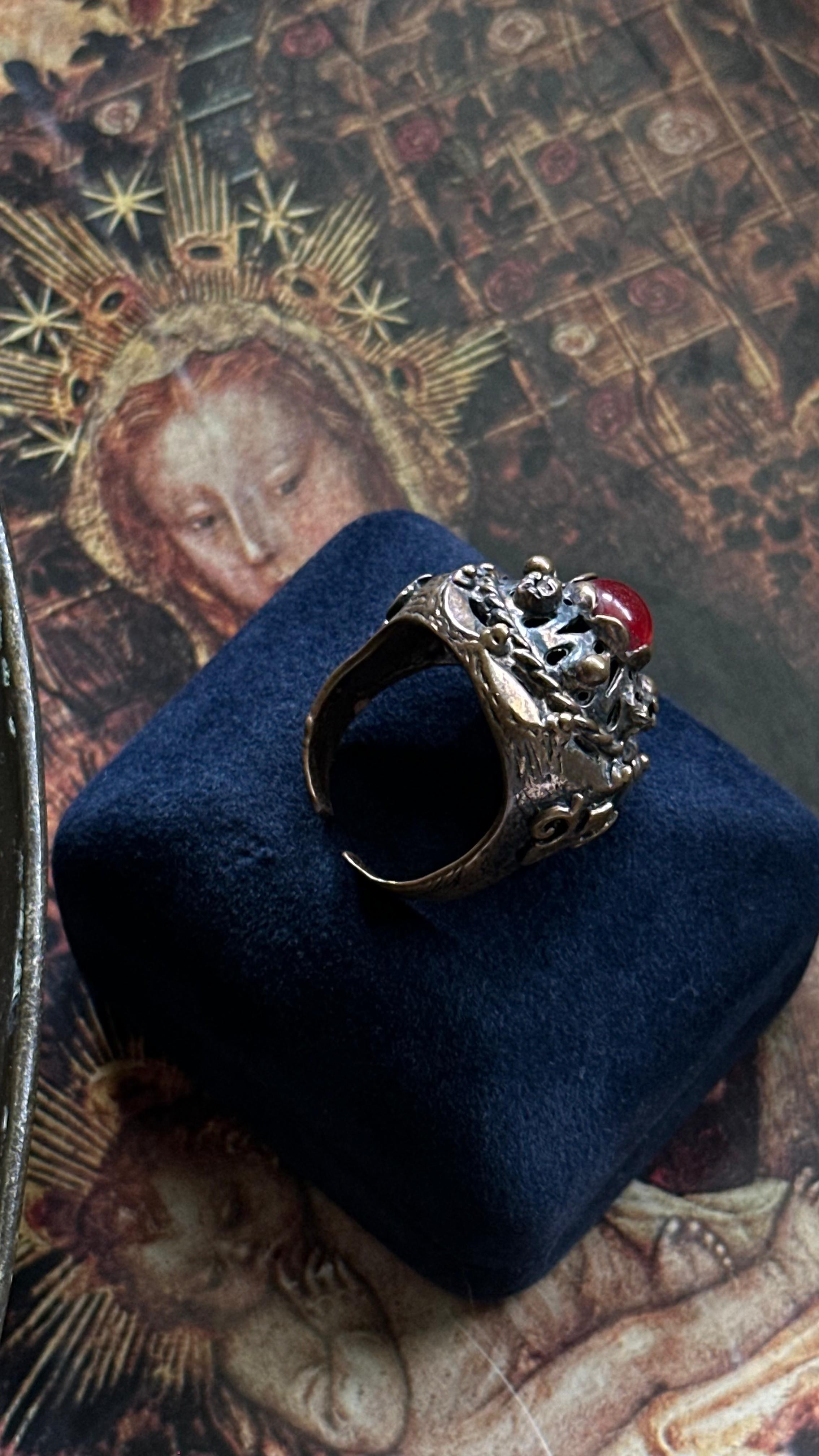 Vintage model akik