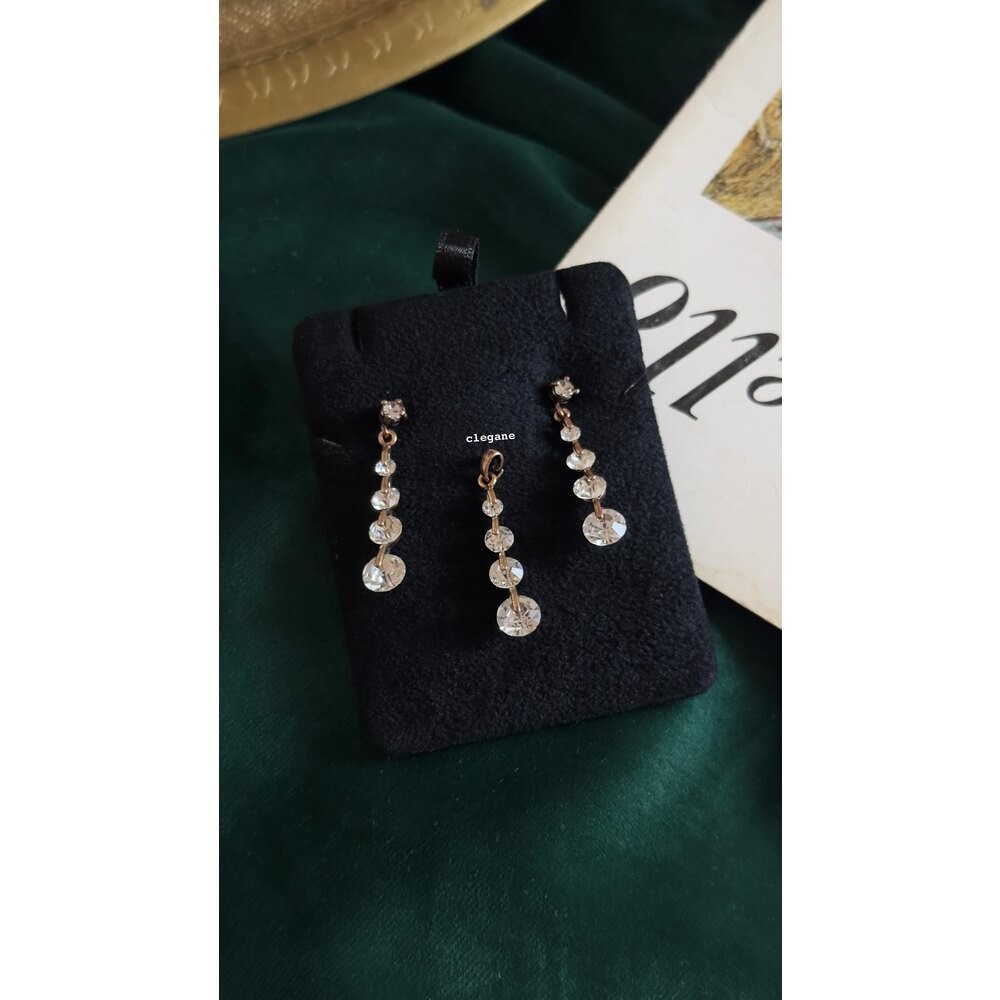 Vintage model set