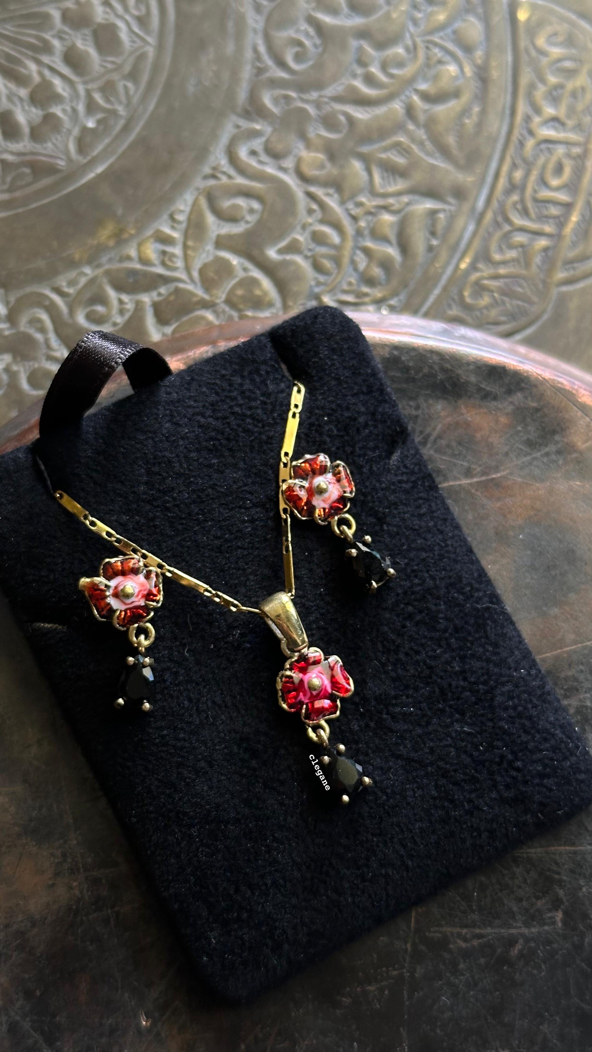 Mine Ruby Set