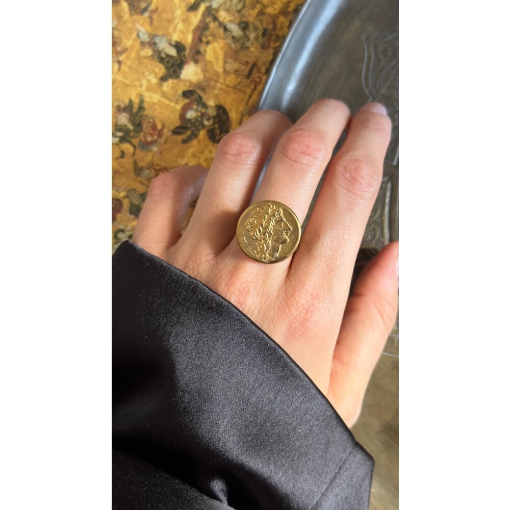 Rome Medallion