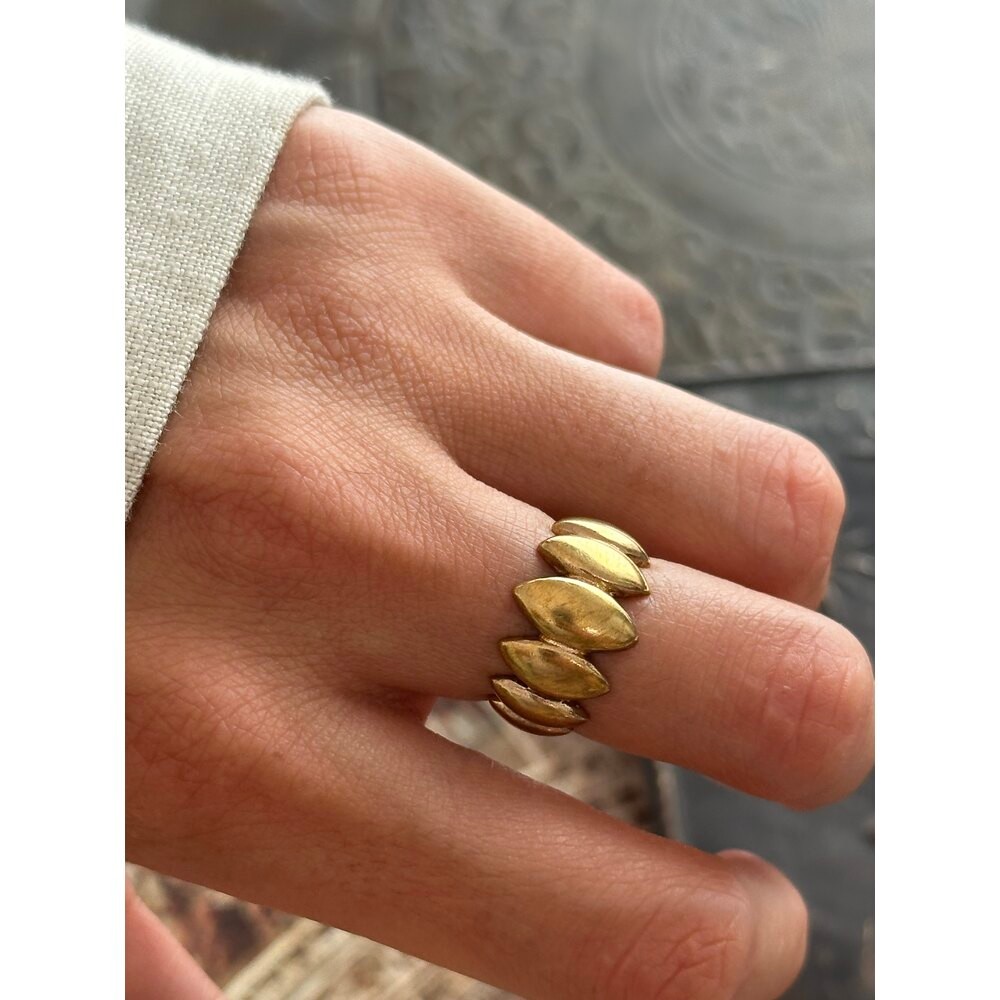 Mussel Ring