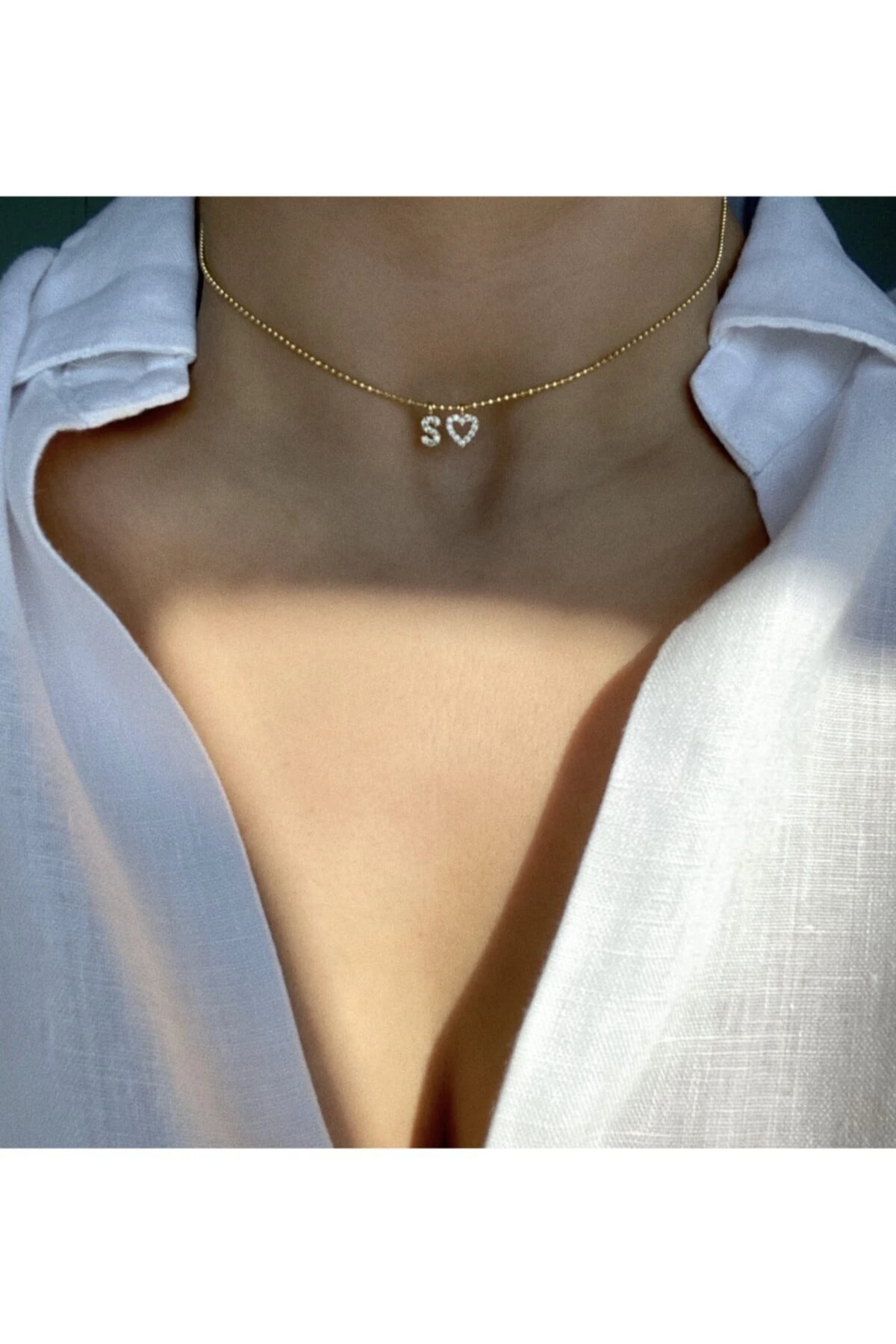 Kadın Altın Sarısı Taşlı S Harf Kalp Kolye