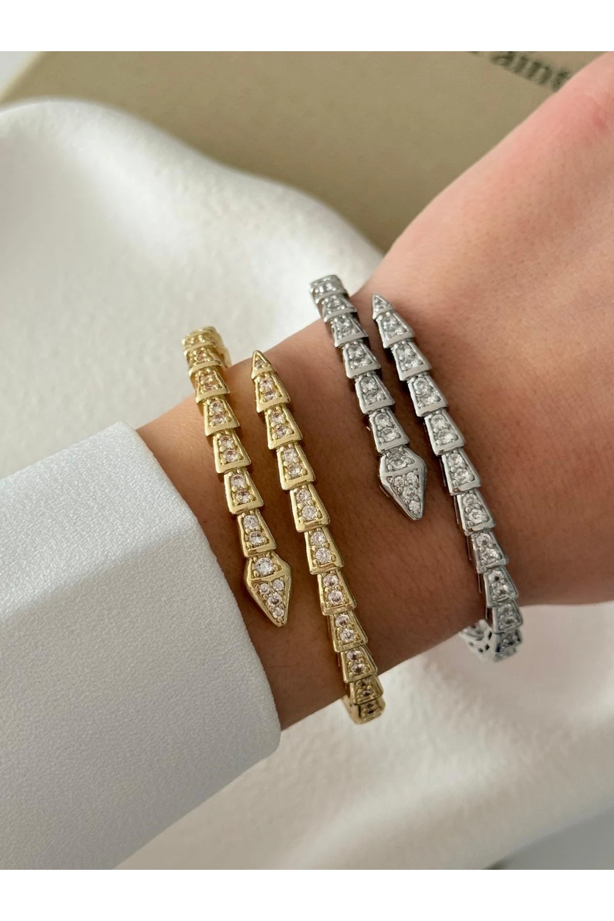 Çelik Blgri Bileklik