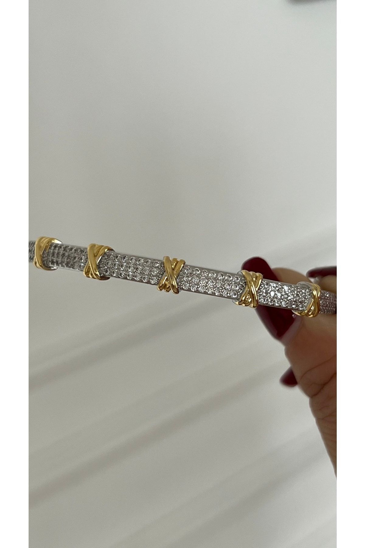 Çelik Taşlı Tiffany X Kelepçe Bileklik