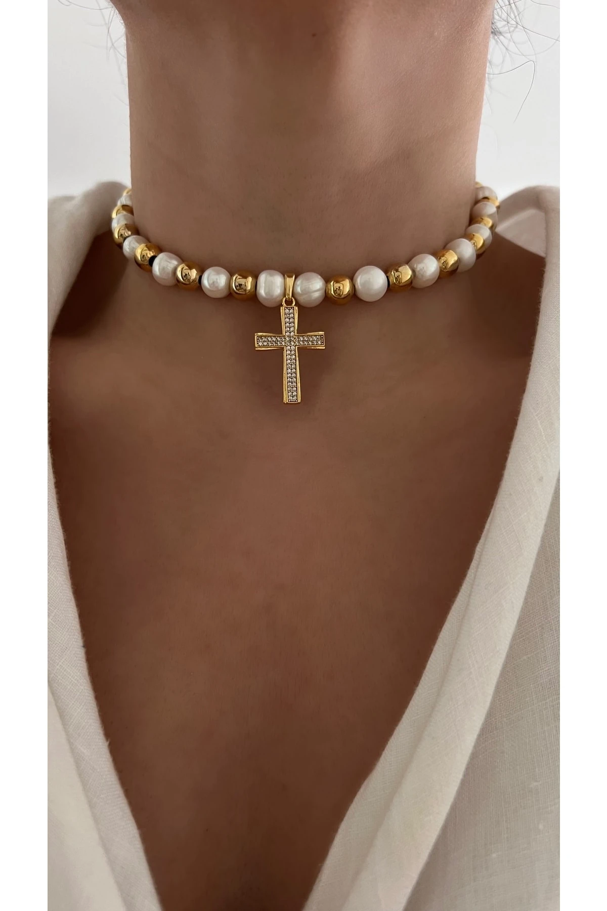Gerçek Barok Incili Cross Choker