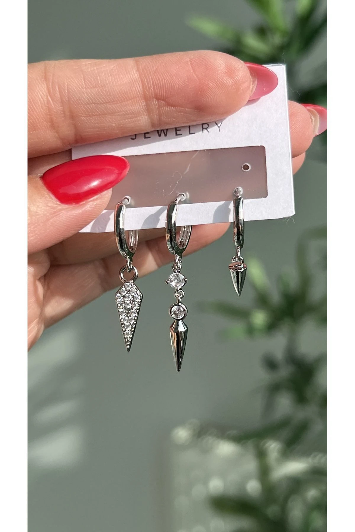 Çelik Silver Carmen Küpe Seti