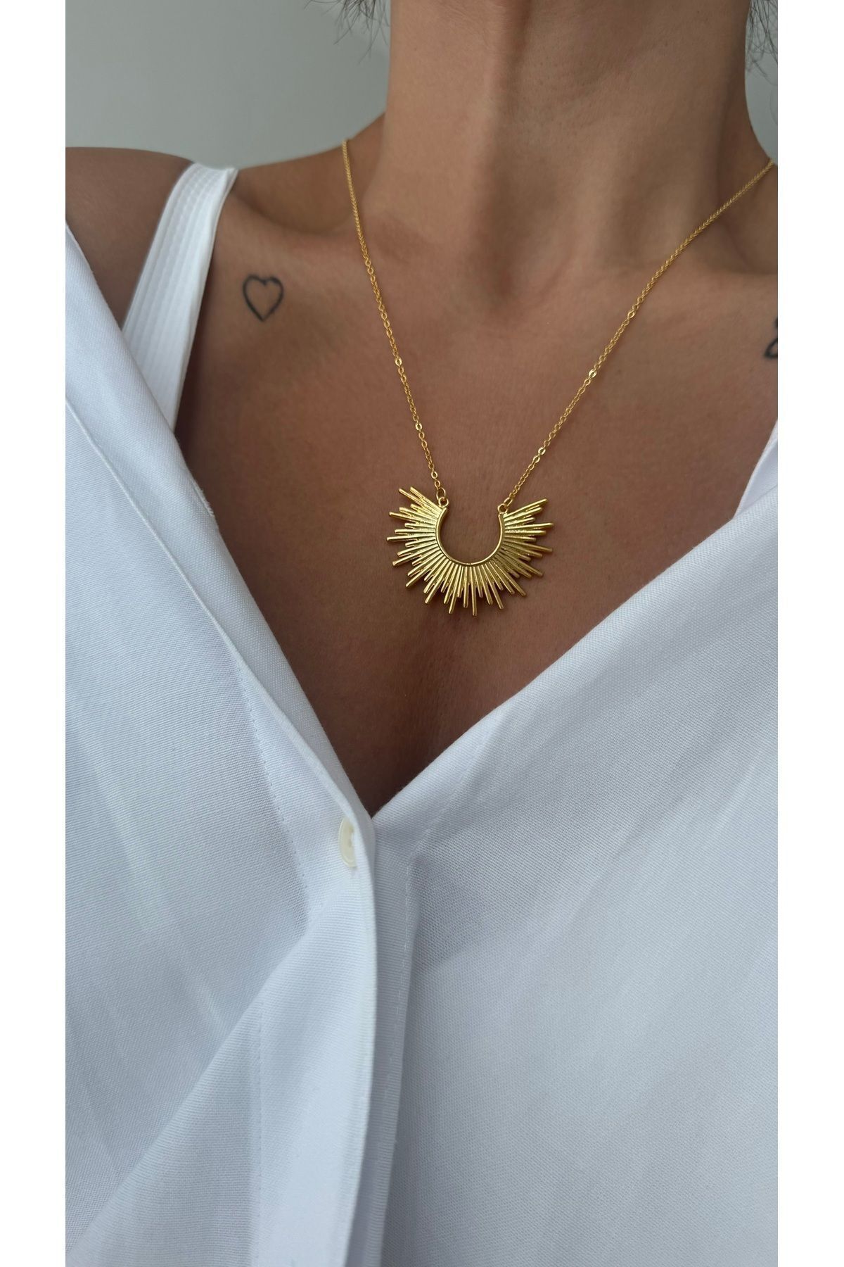 Çelik Antik Şans Kolyesi