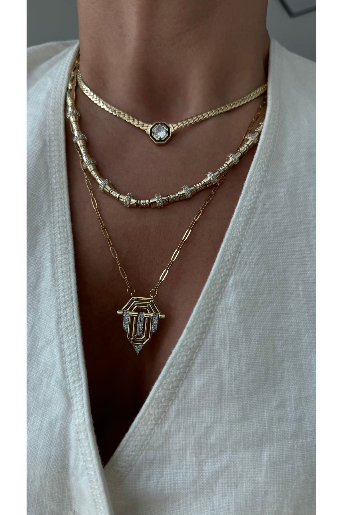 Çelik Özel Tasarım Marka Leyla Kolye