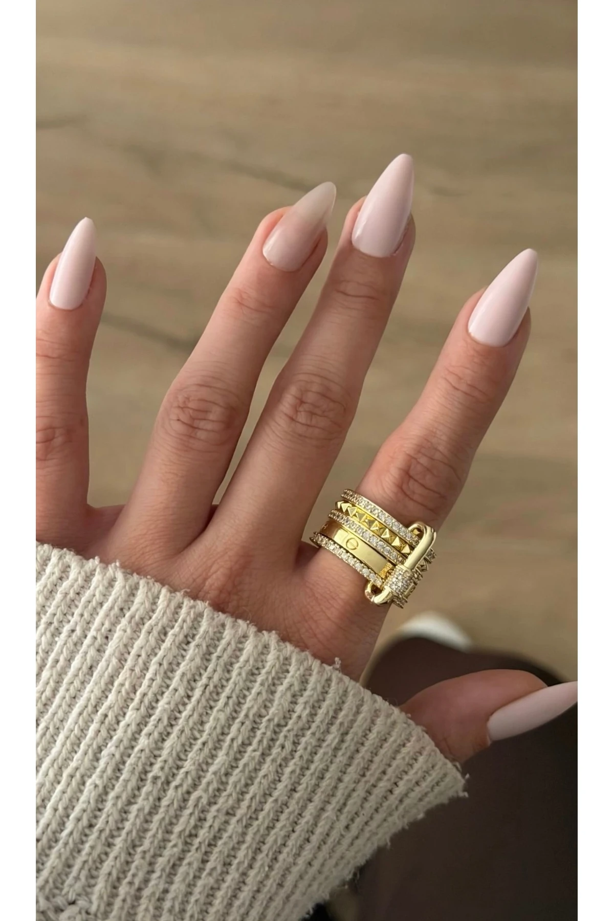 Çelik İthal Özel Tasarım Gold Marka Yüzük