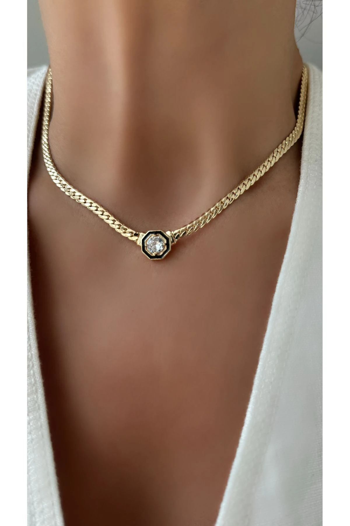 Çelik Kristal Taşlı Leyla Kolye