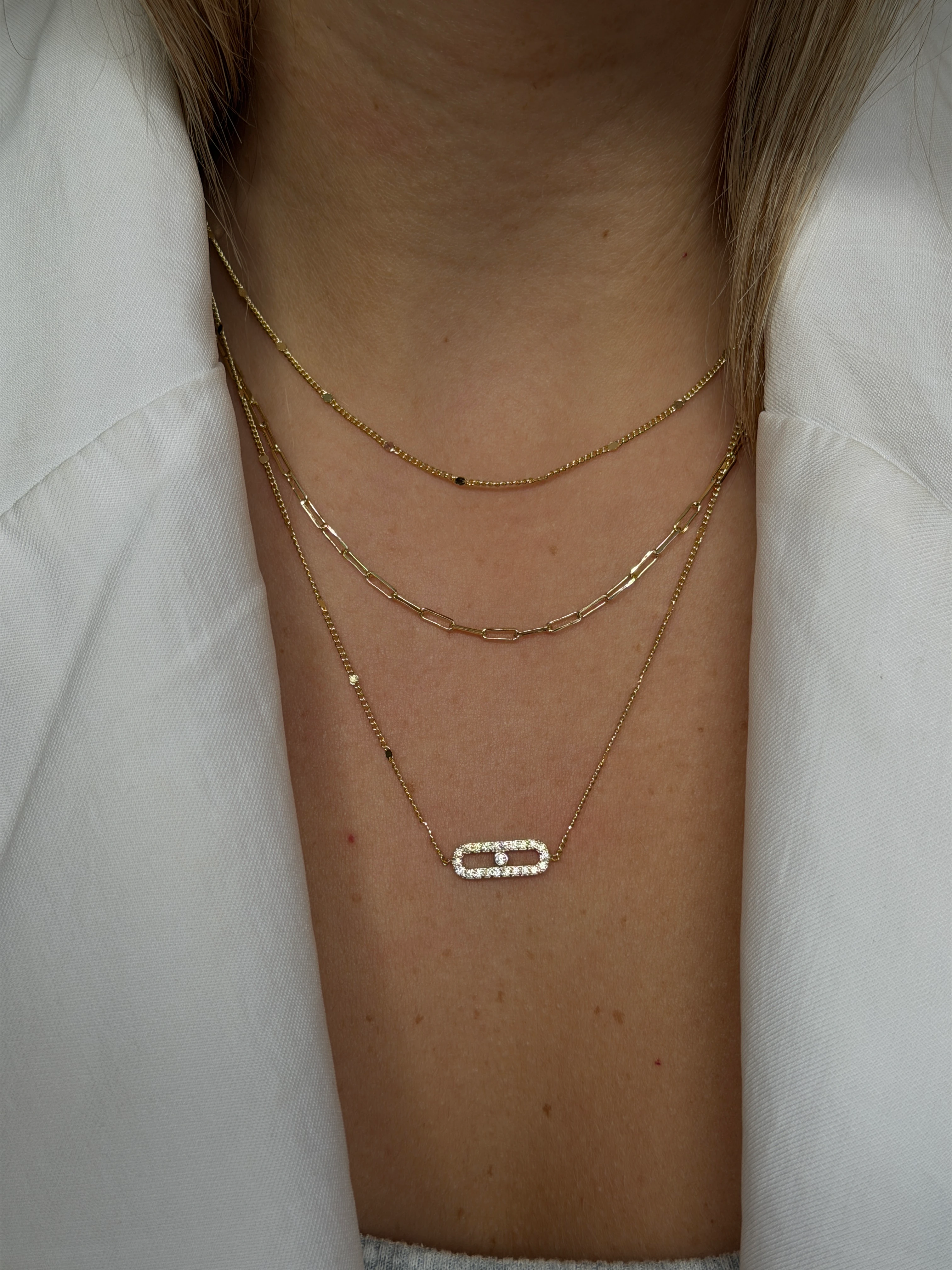 Gold Rengi Üç Sıra Messi Model Kadın Kolye