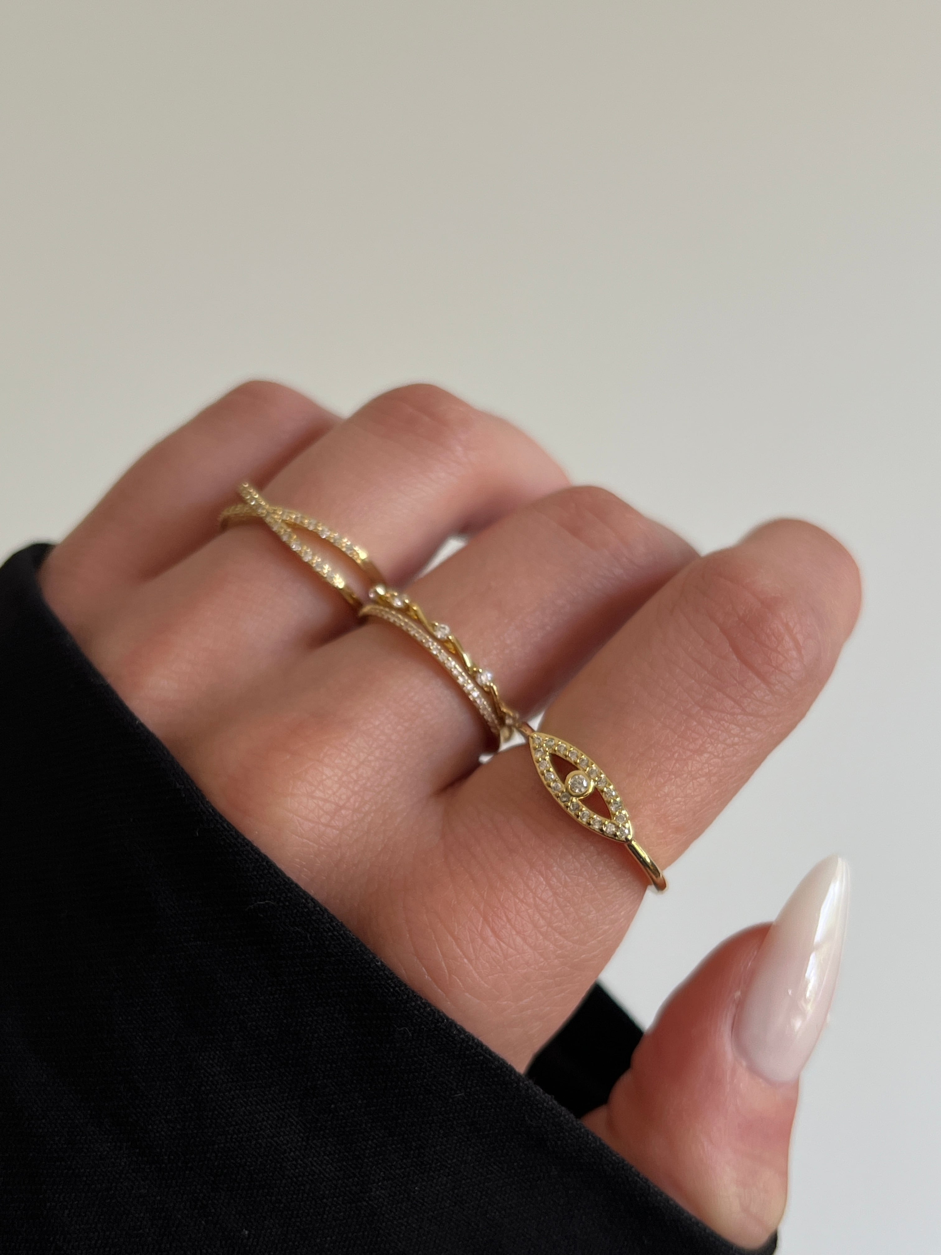Gold Rengi Zirkon Taşlı Göz Model Kadın Yüzük