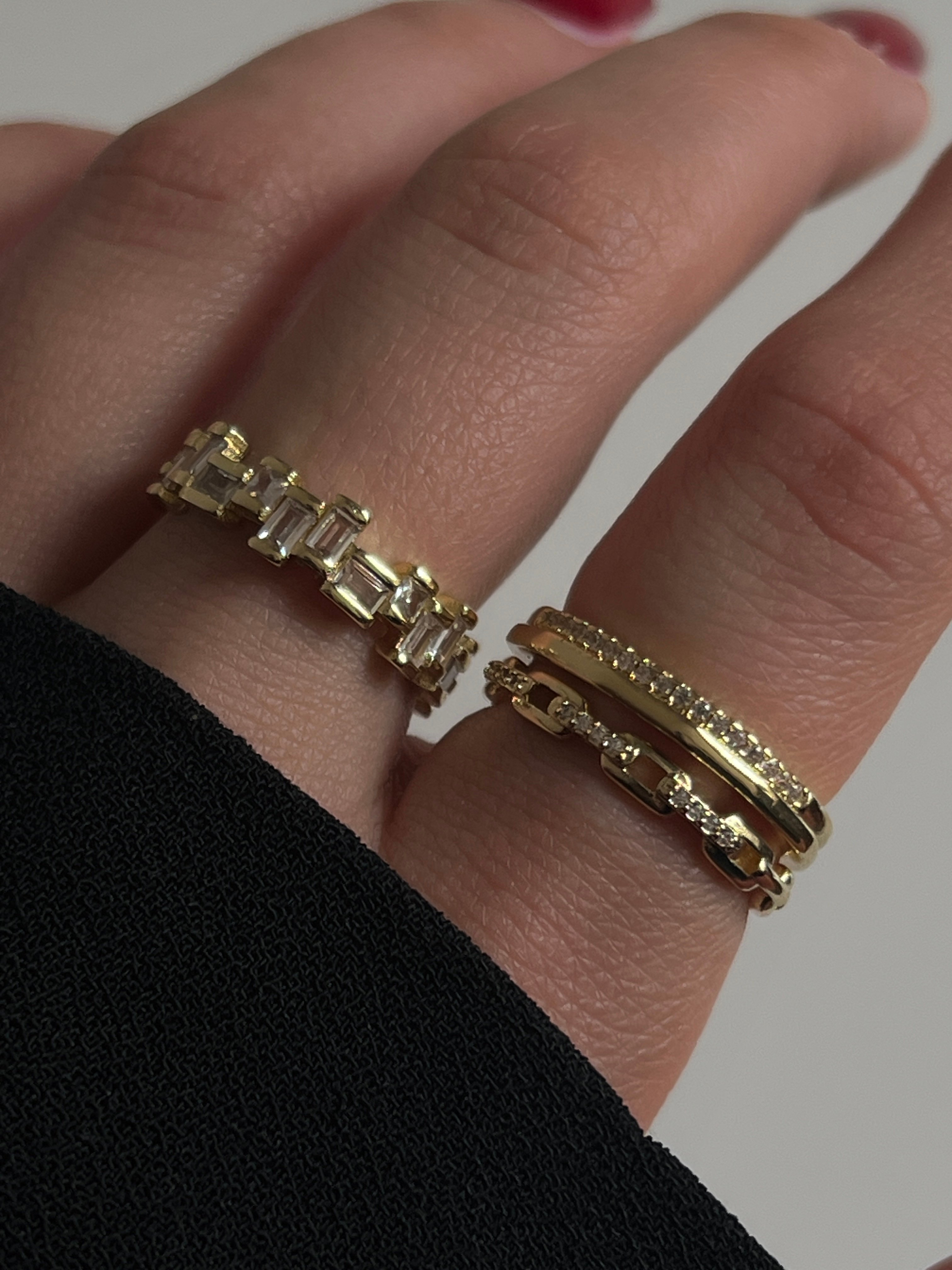 Gold Rengi Zirkon Taş Detaylı Zincir Model Kadın Yüzük