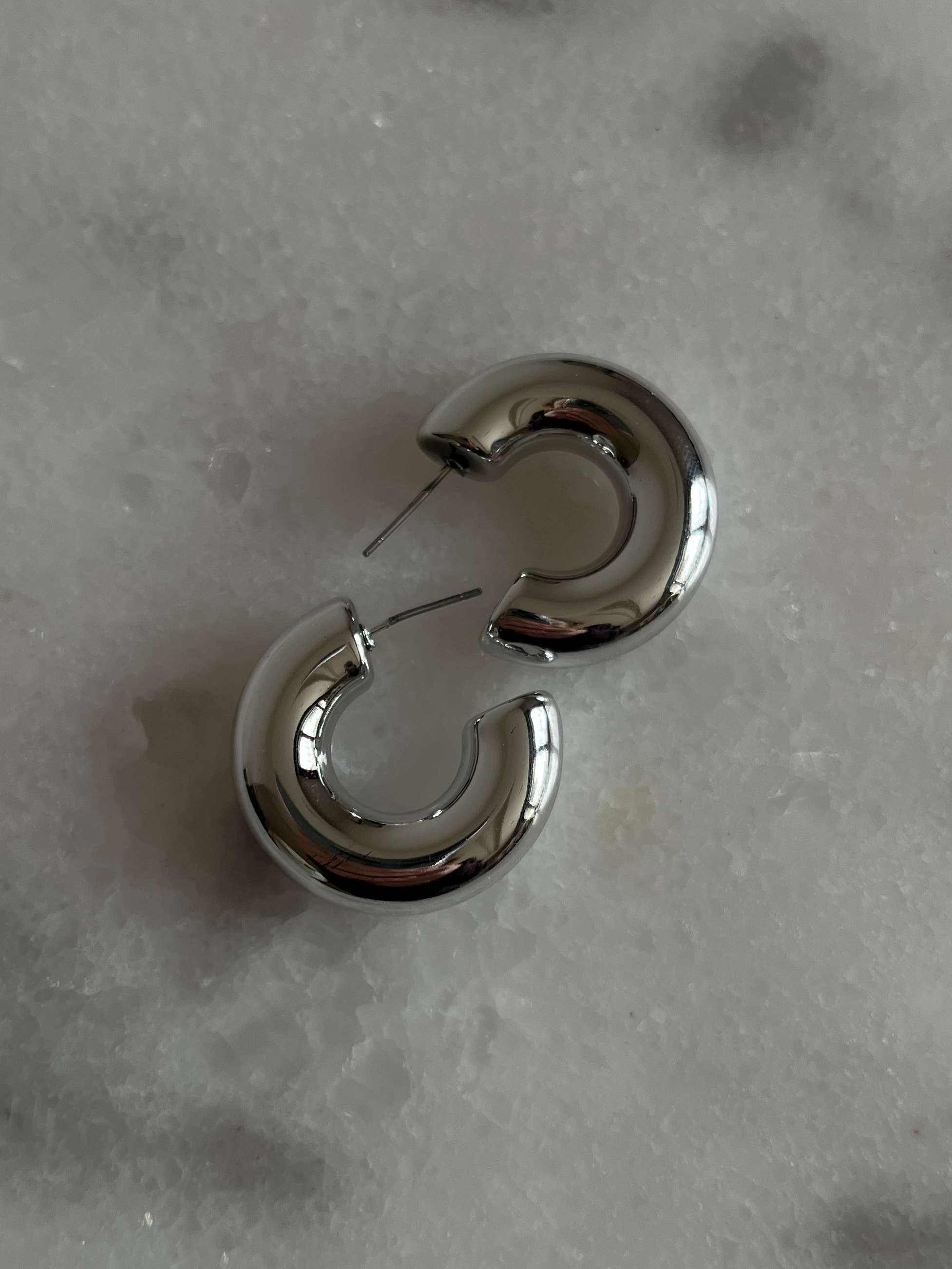 Yarım Halka Kadın Küpe