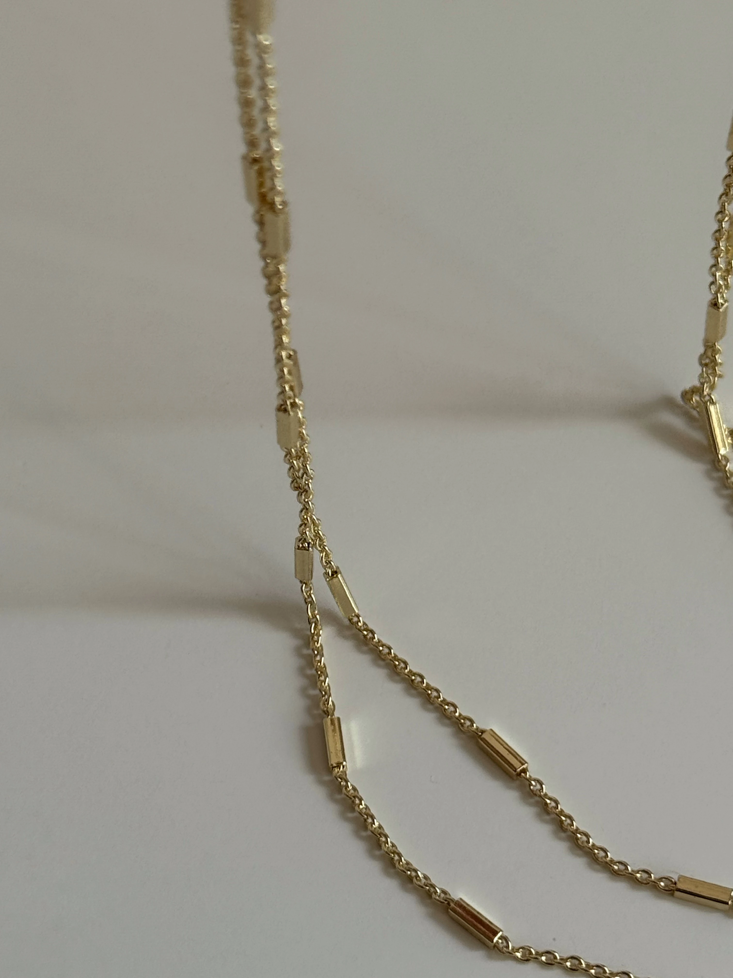 Gold Rengi Uzun Kadın Kolye