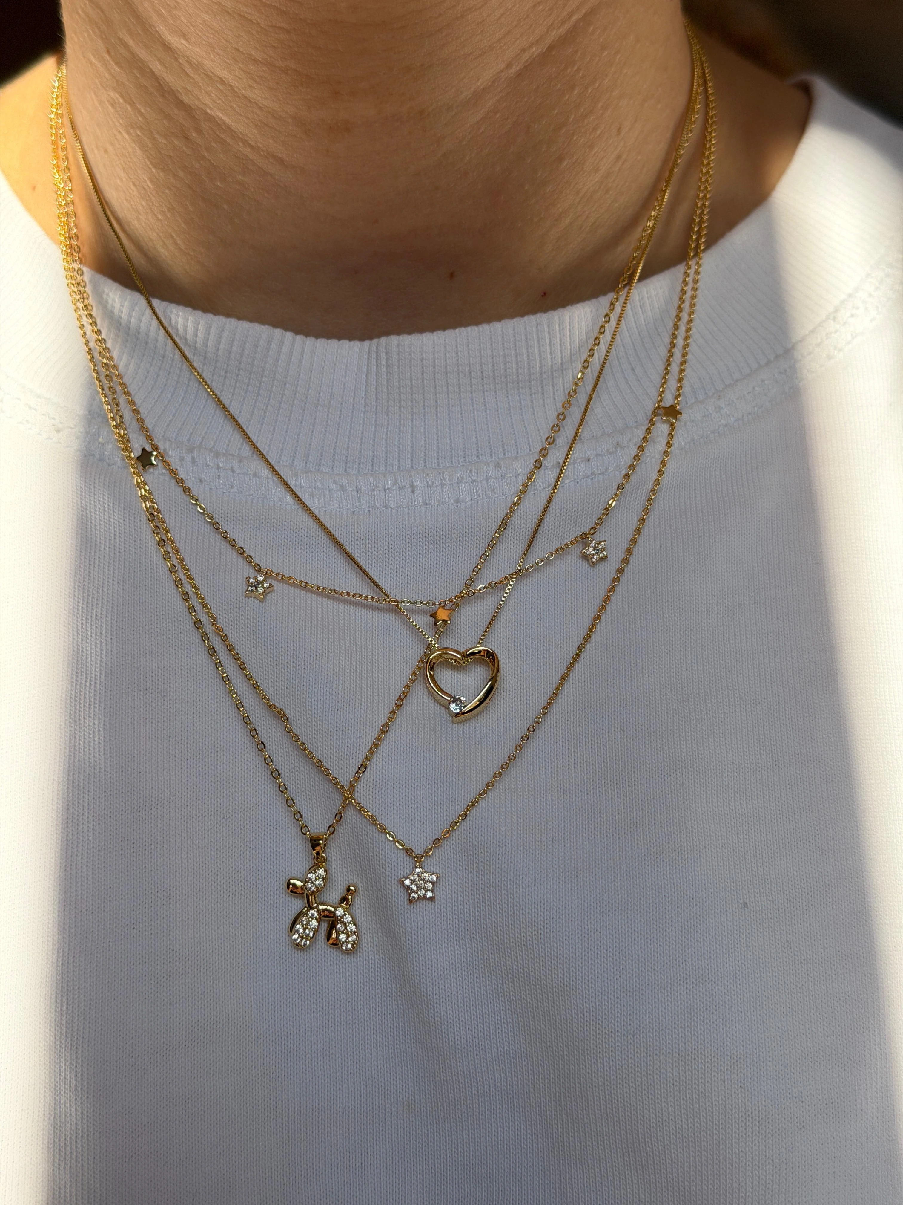 Gold Rengi Zirkon Taşlı Köpek Figür Kadın Kolye