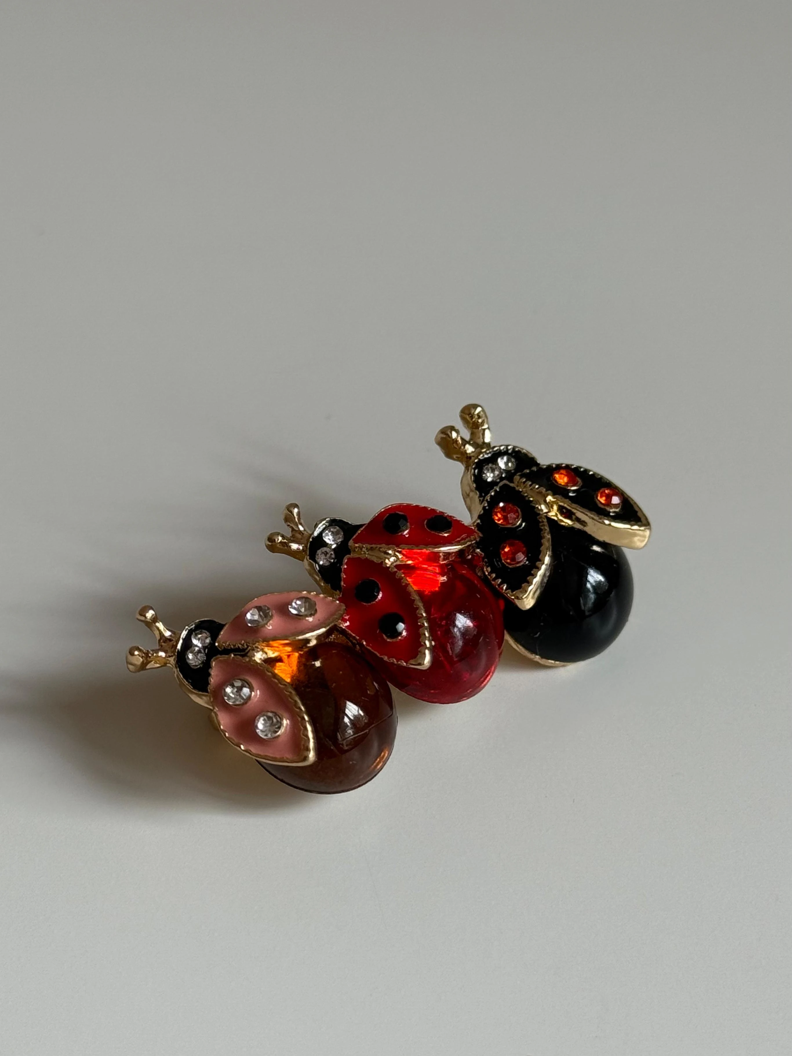 Üçlü Uğur Böceği Broş