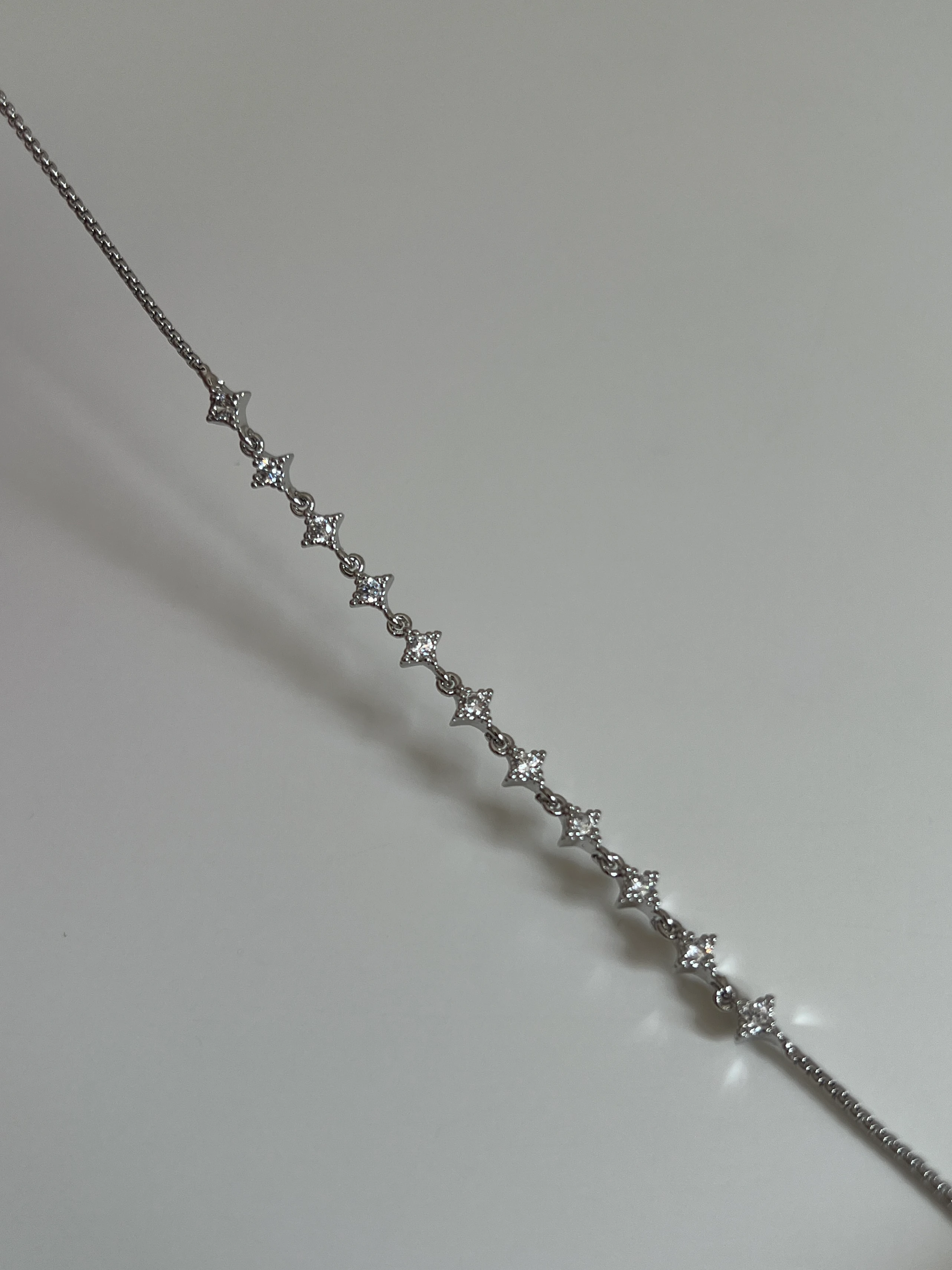 Zirkon Taşlı Mini Kutup Yıldızı Model Kadın Bileklik