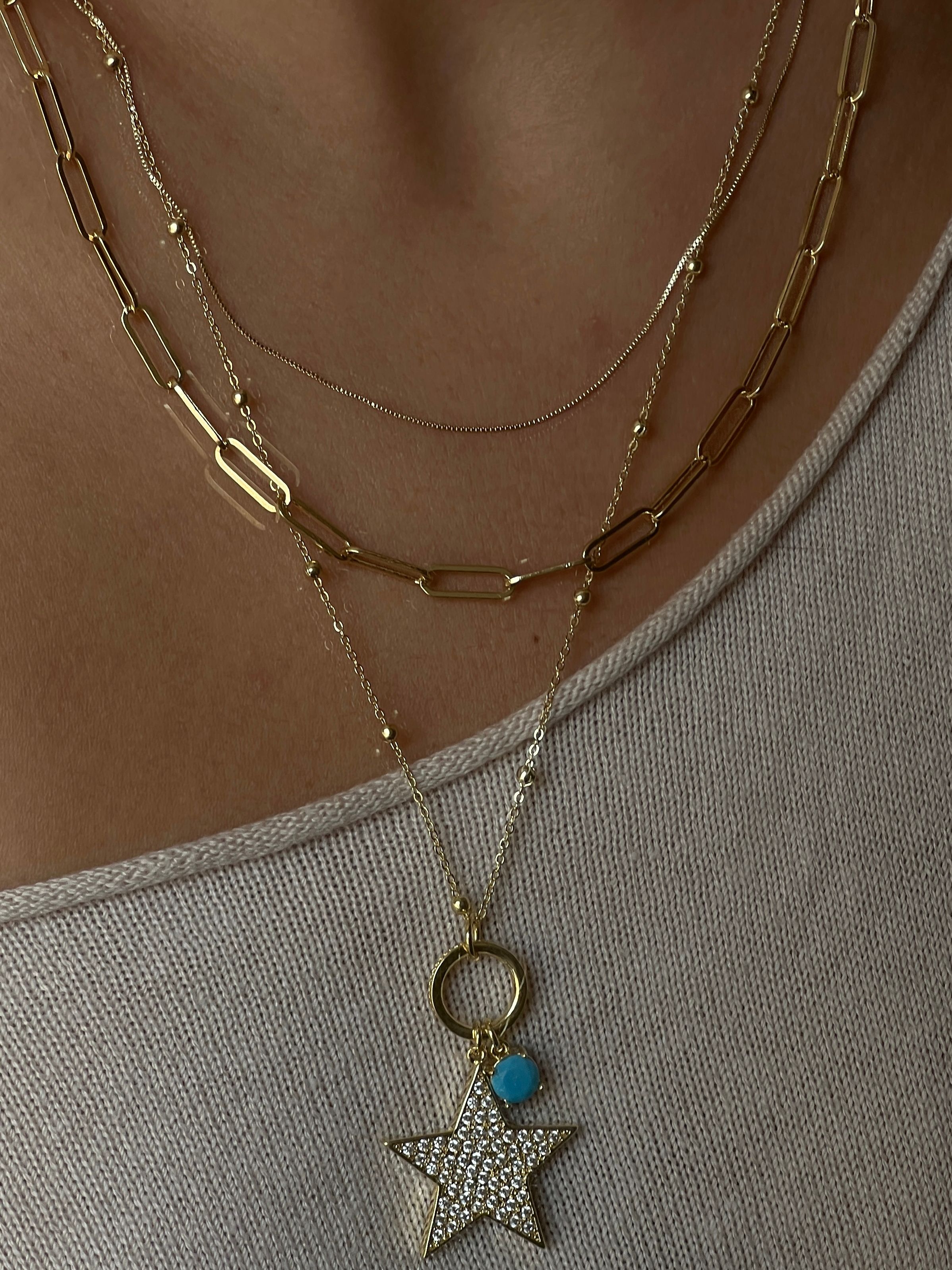 Gold Rengi Zirkon Taşlı Yıldız Model Kadın Kolye