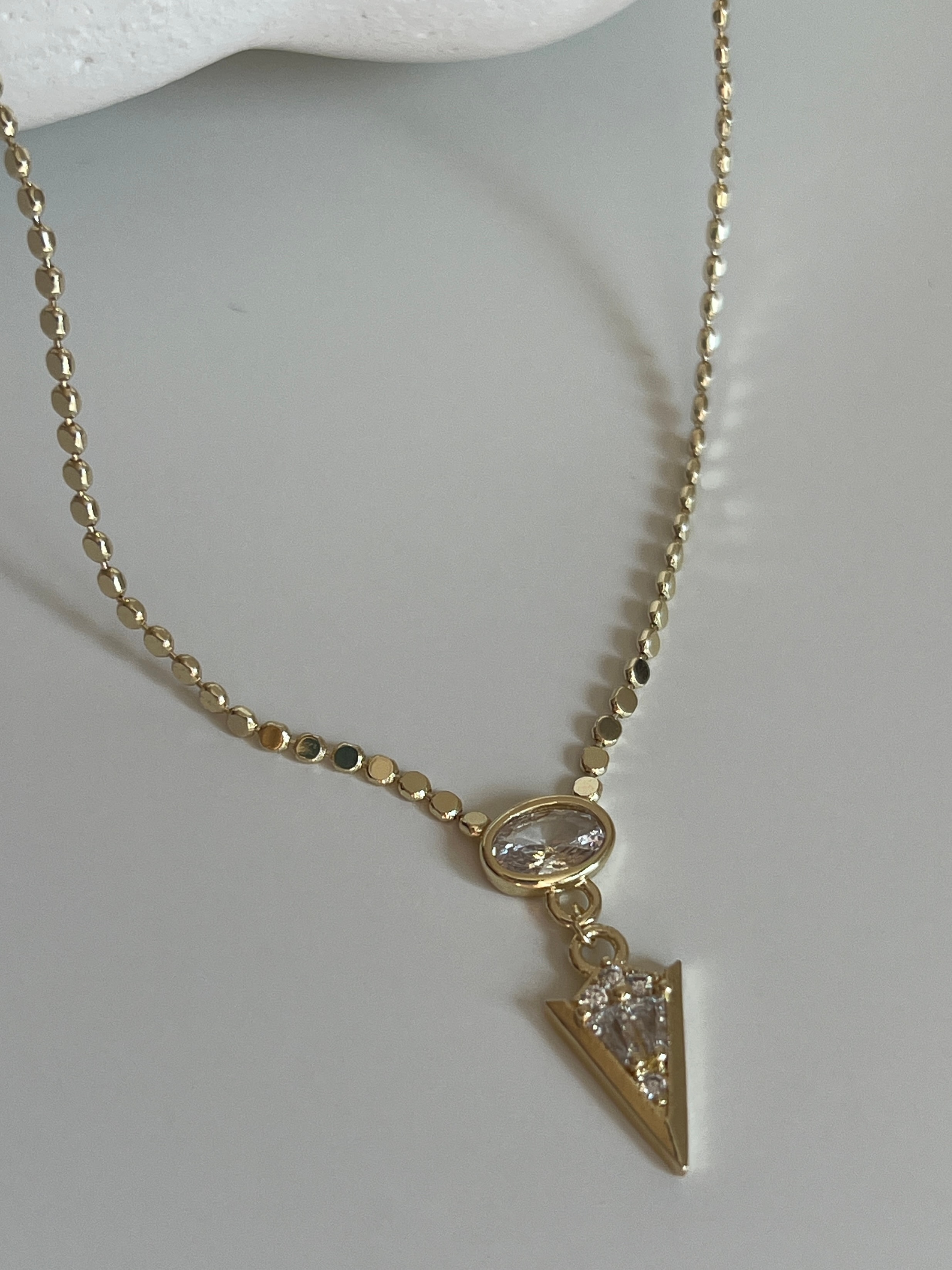 Gold Rengi Zirkon Taş Detaylı Kadın Kolye