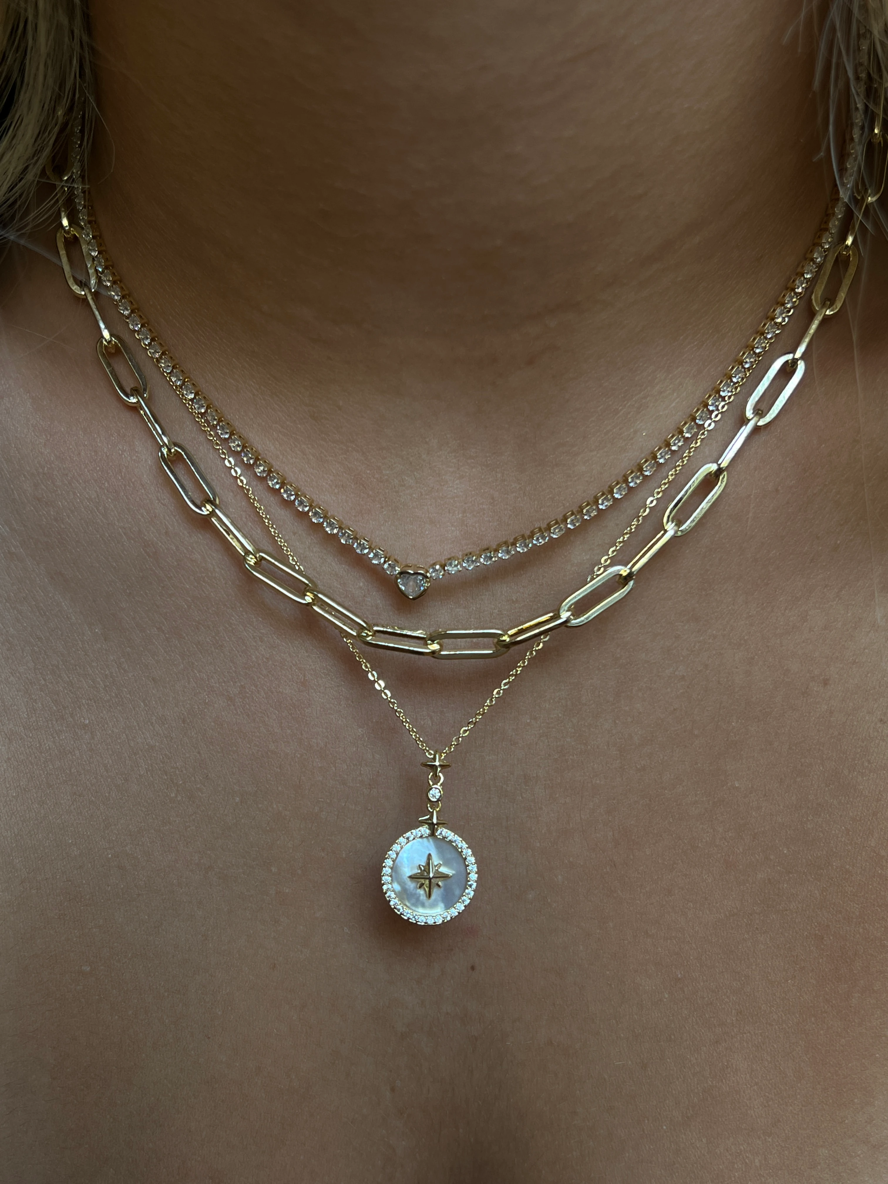 Gold Rengi Zincir Model Kadın Kolye