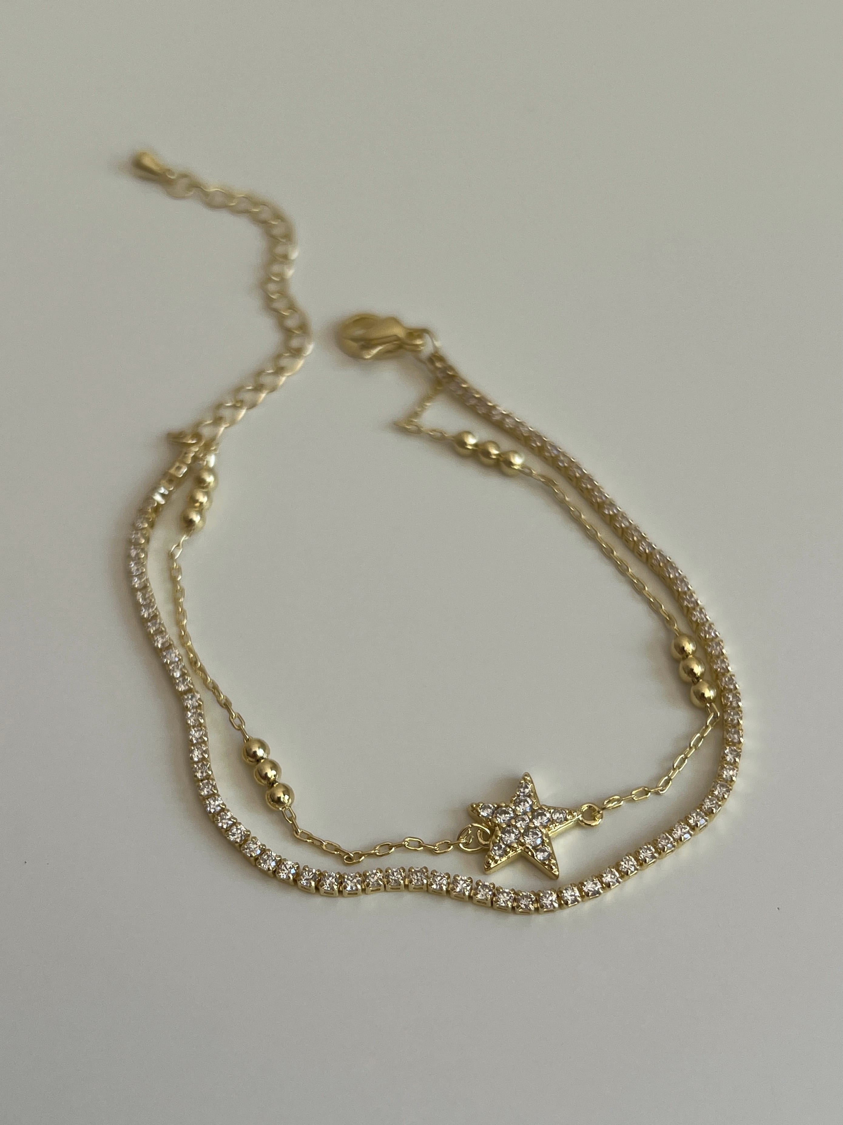 Gold Rengi Zirkon Taşlı Yıldız Model İki Sıra Kadın Bileklik