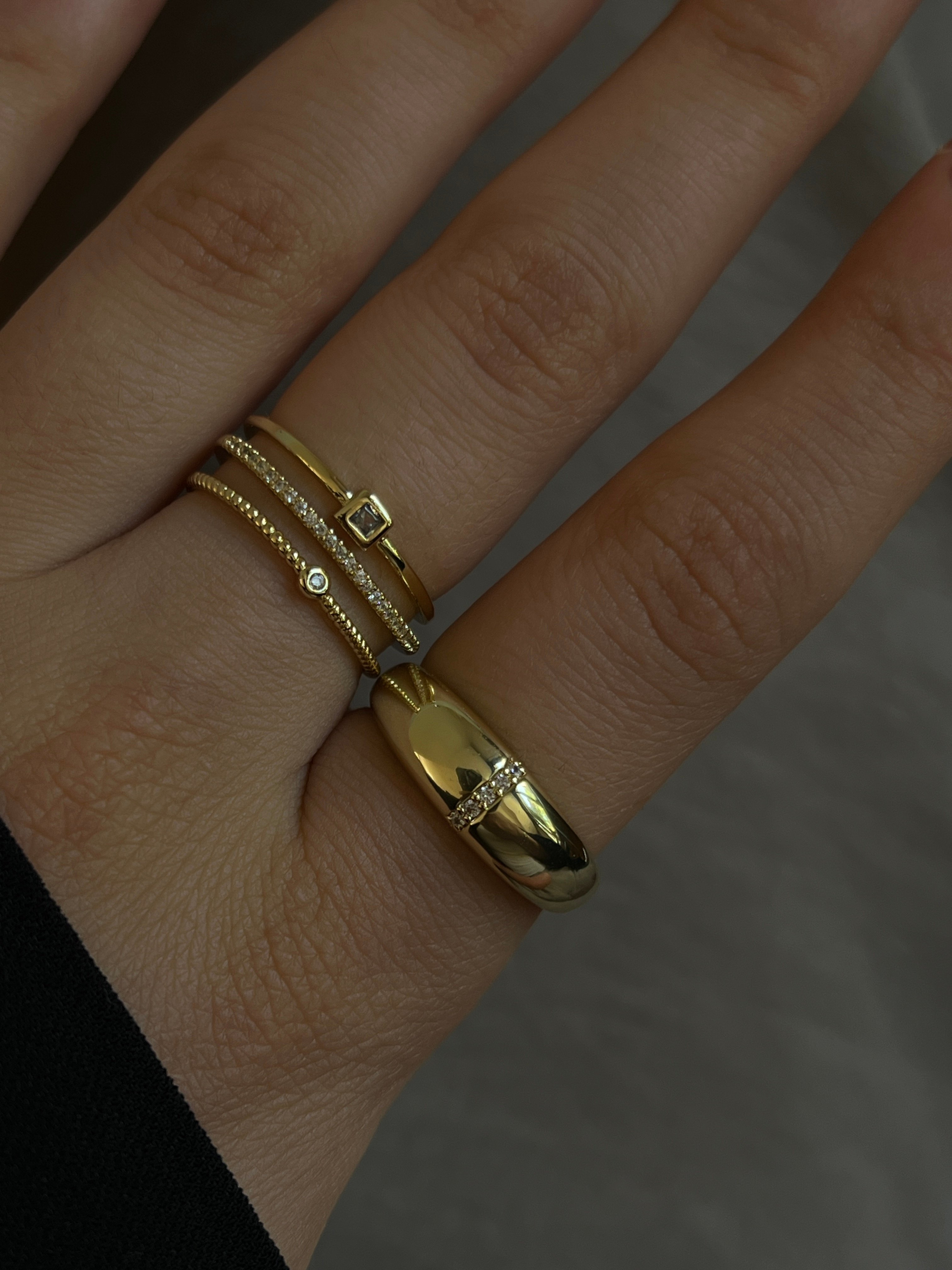 Gold Rengi Zirkon Taş Detaylı Kadın Yüzük