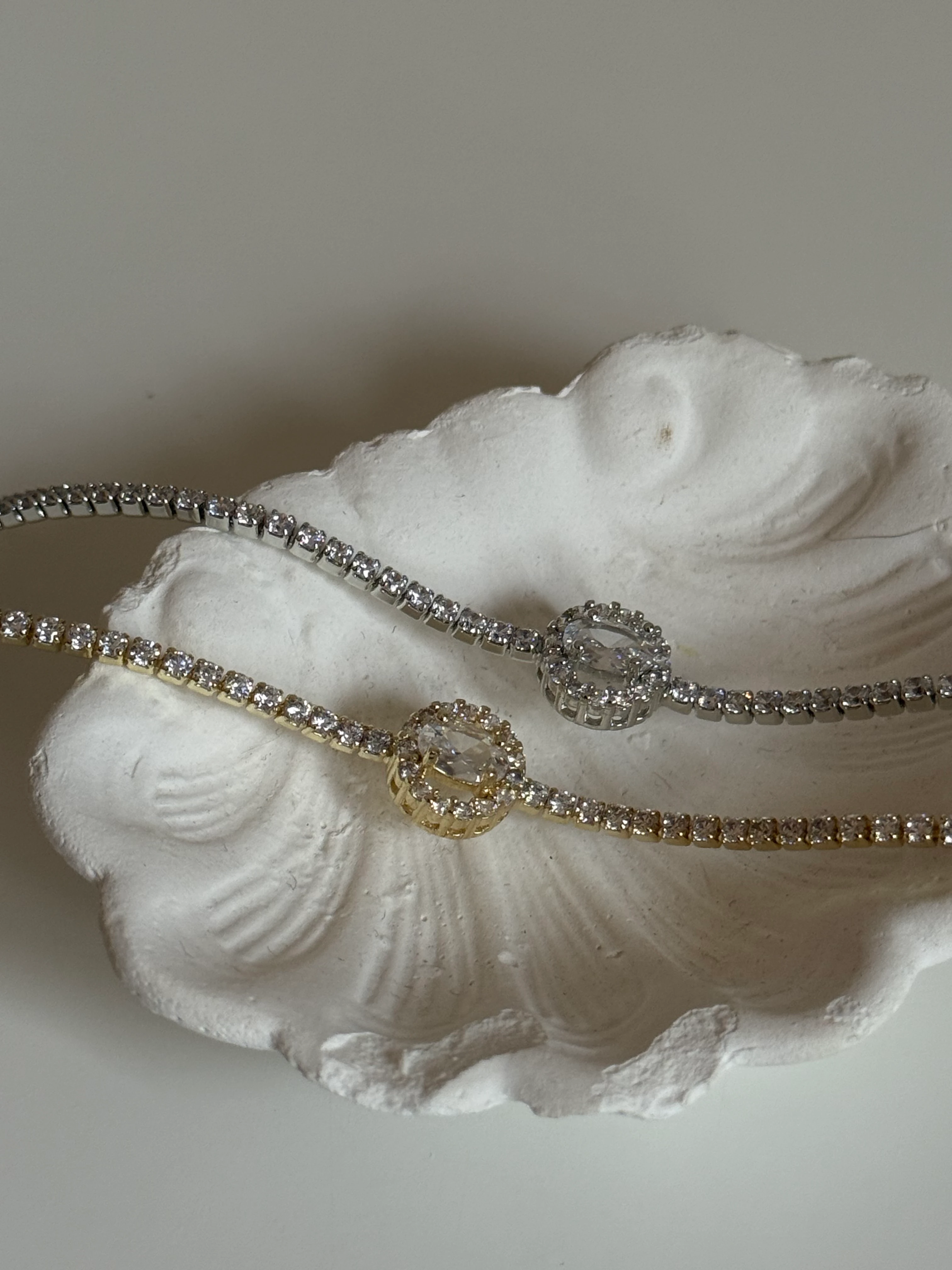 Damla Taşlı Su Yolu Kadın Bileklik