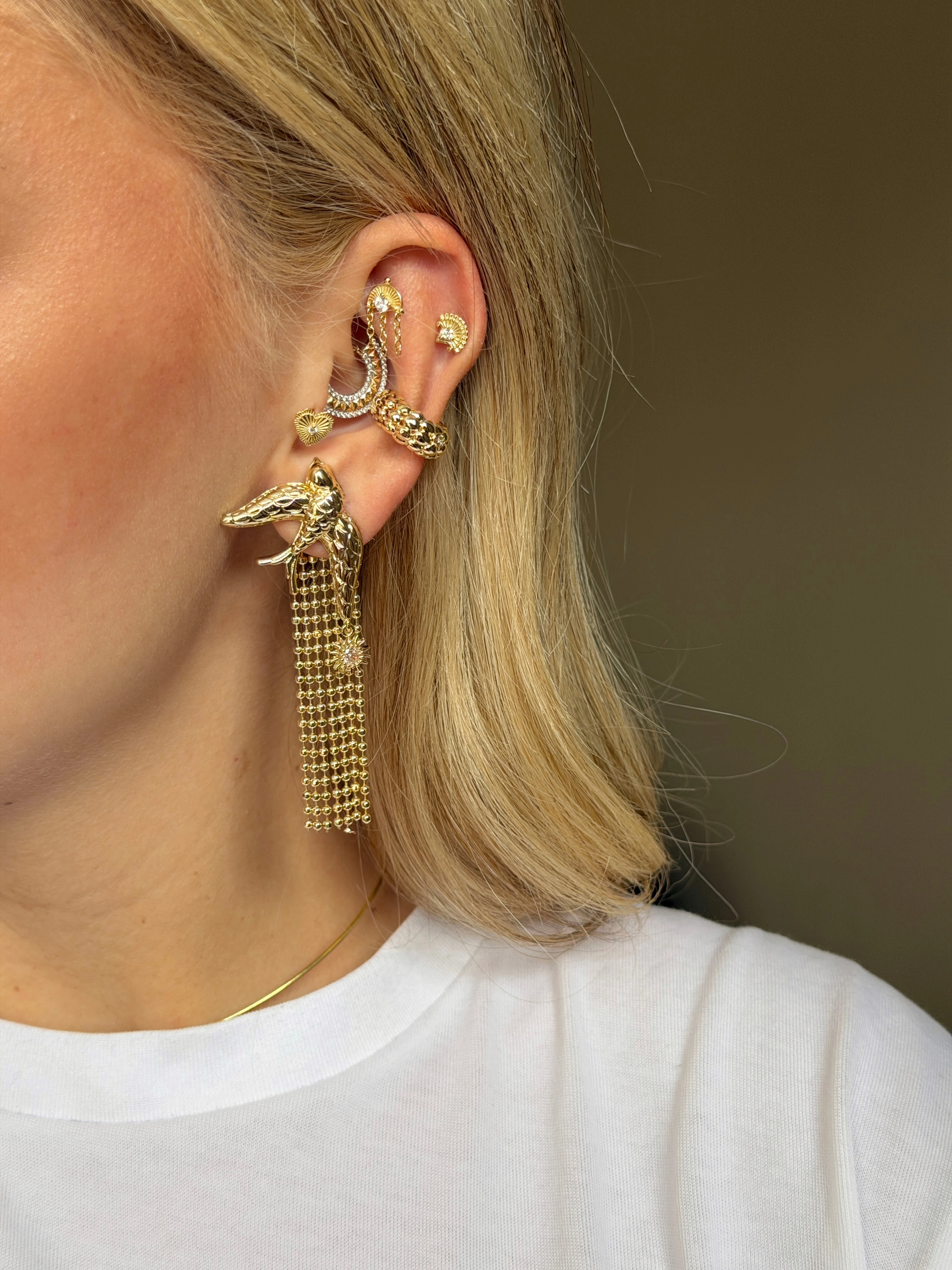 Zirkon Taş Detaylı Kadın Kıkırdak küpe