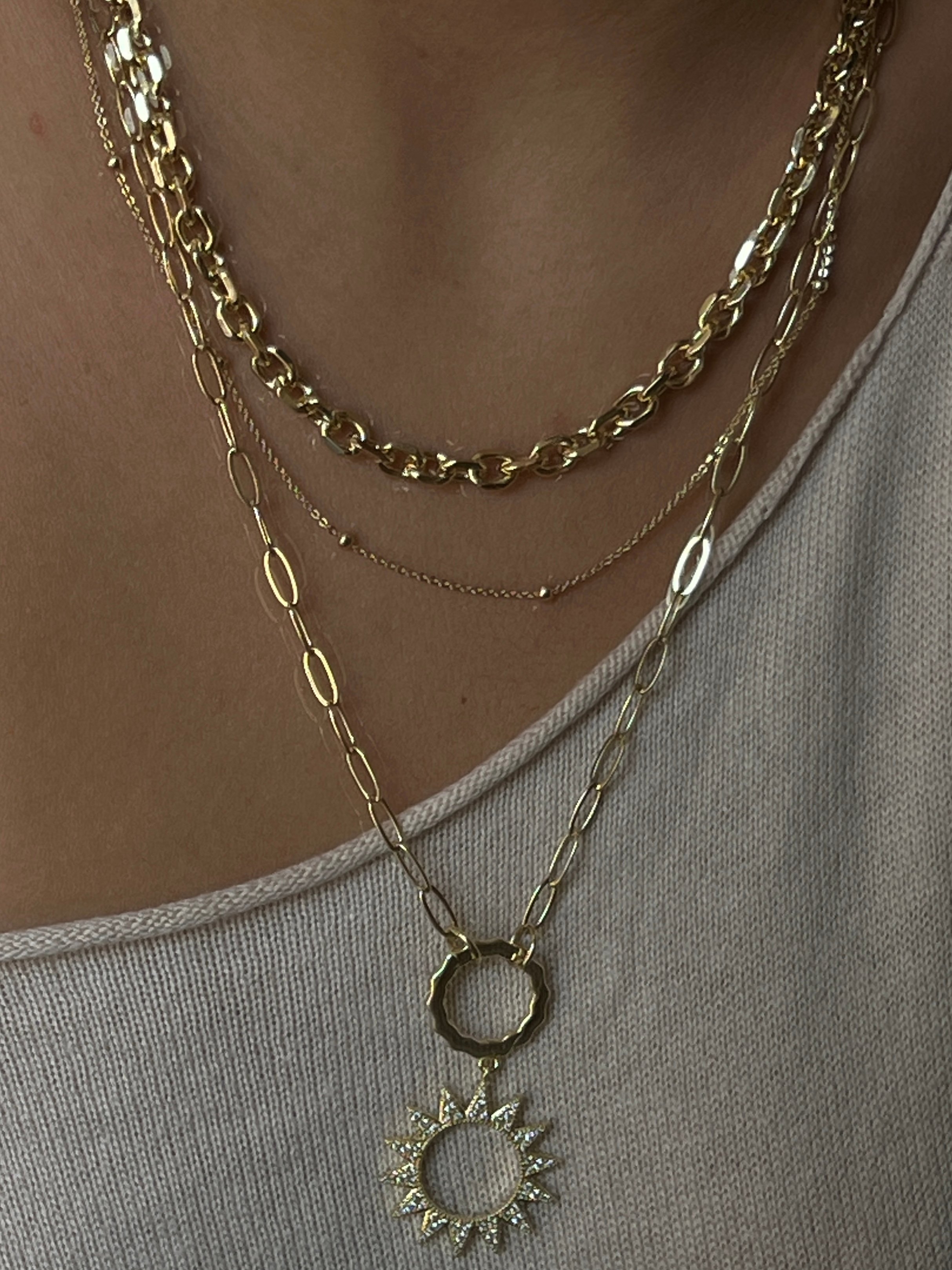 Gold Rengi Zincir Model Kadın Kolye